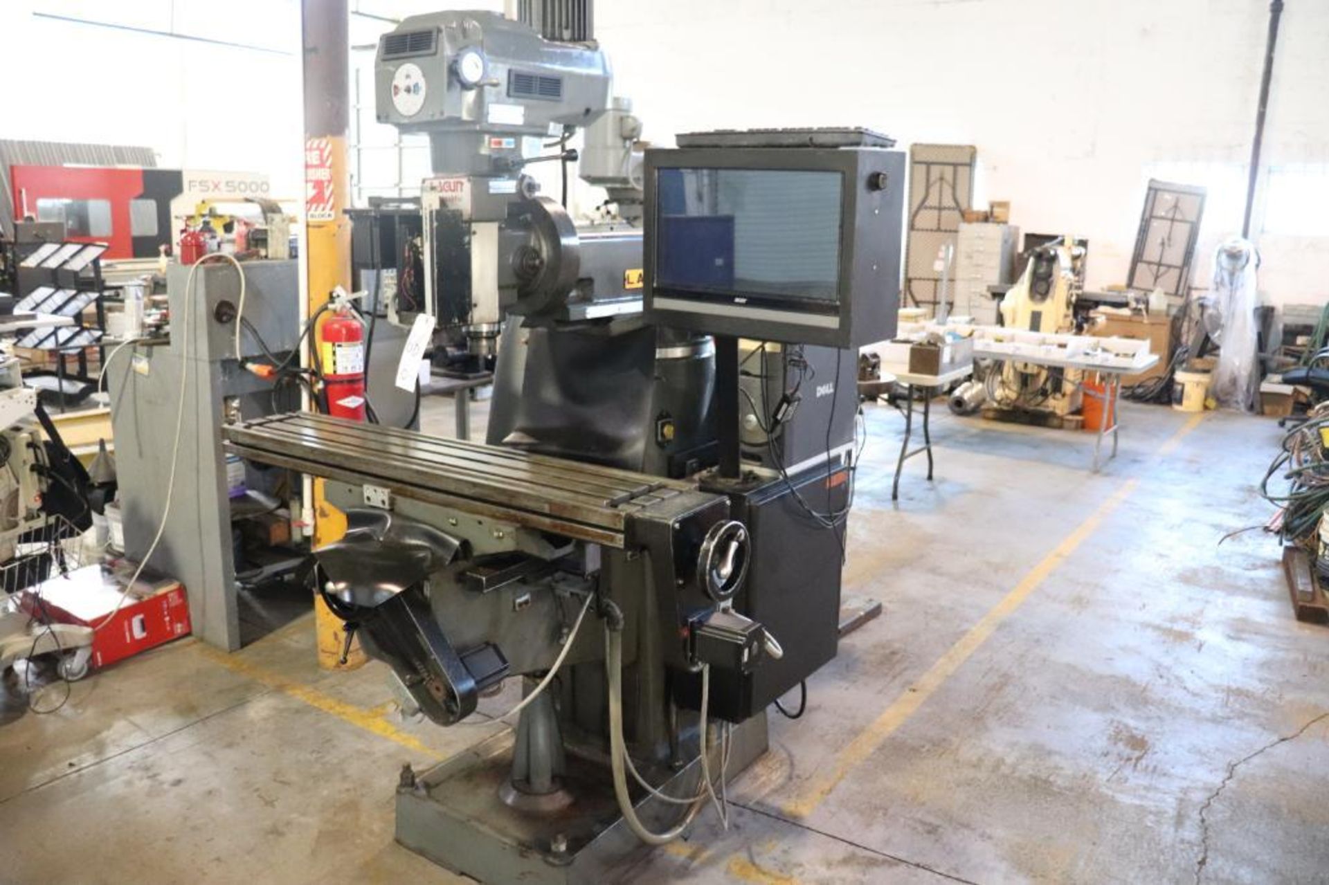 Lagun FTV-2S Vertical milling machine (CNC not operational) - Image 3 of 14