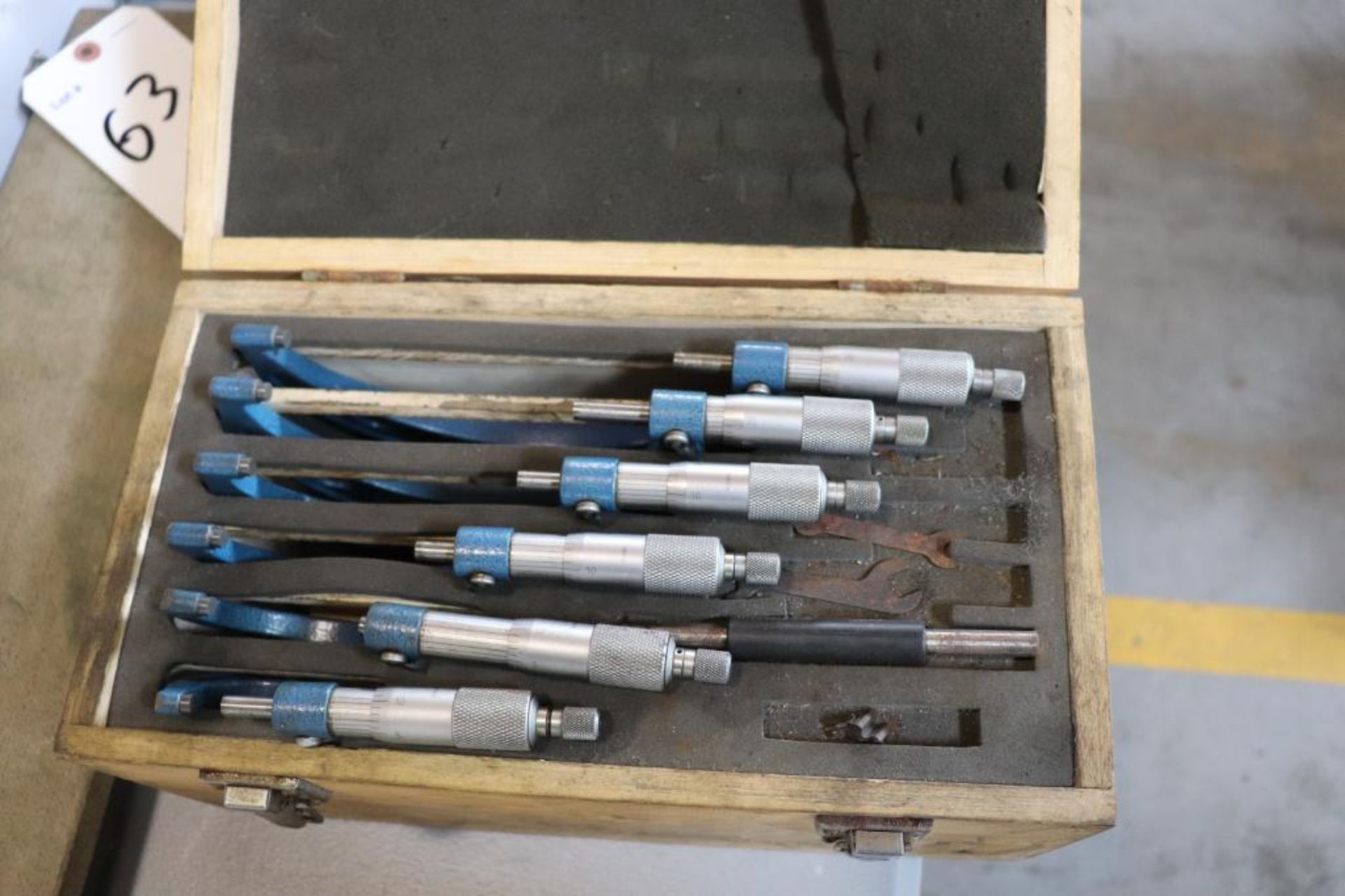 0 - 6" micrometer set - Image 2 of 6