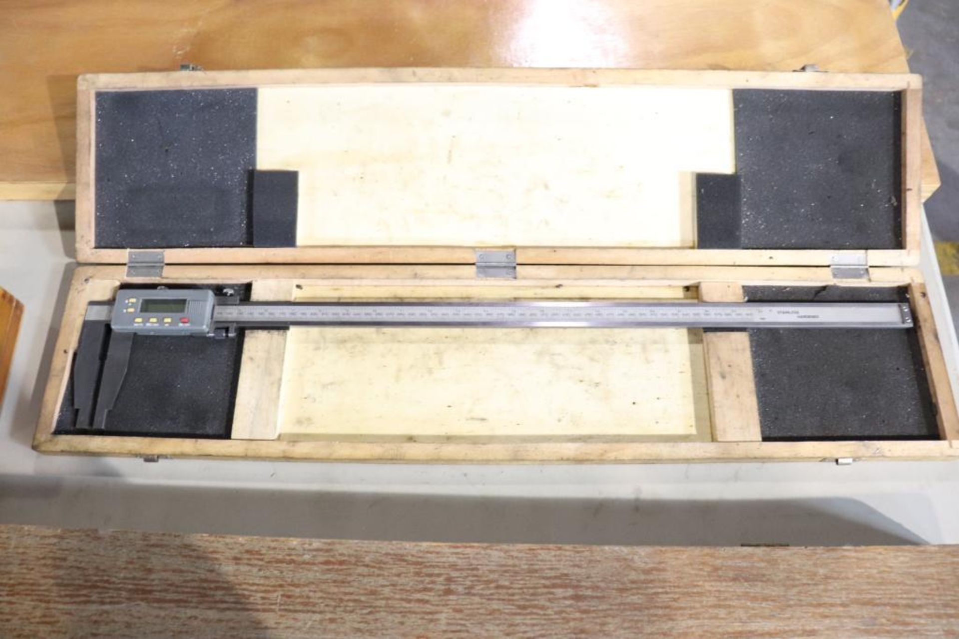 24" digital caliper - Image 2 of 5