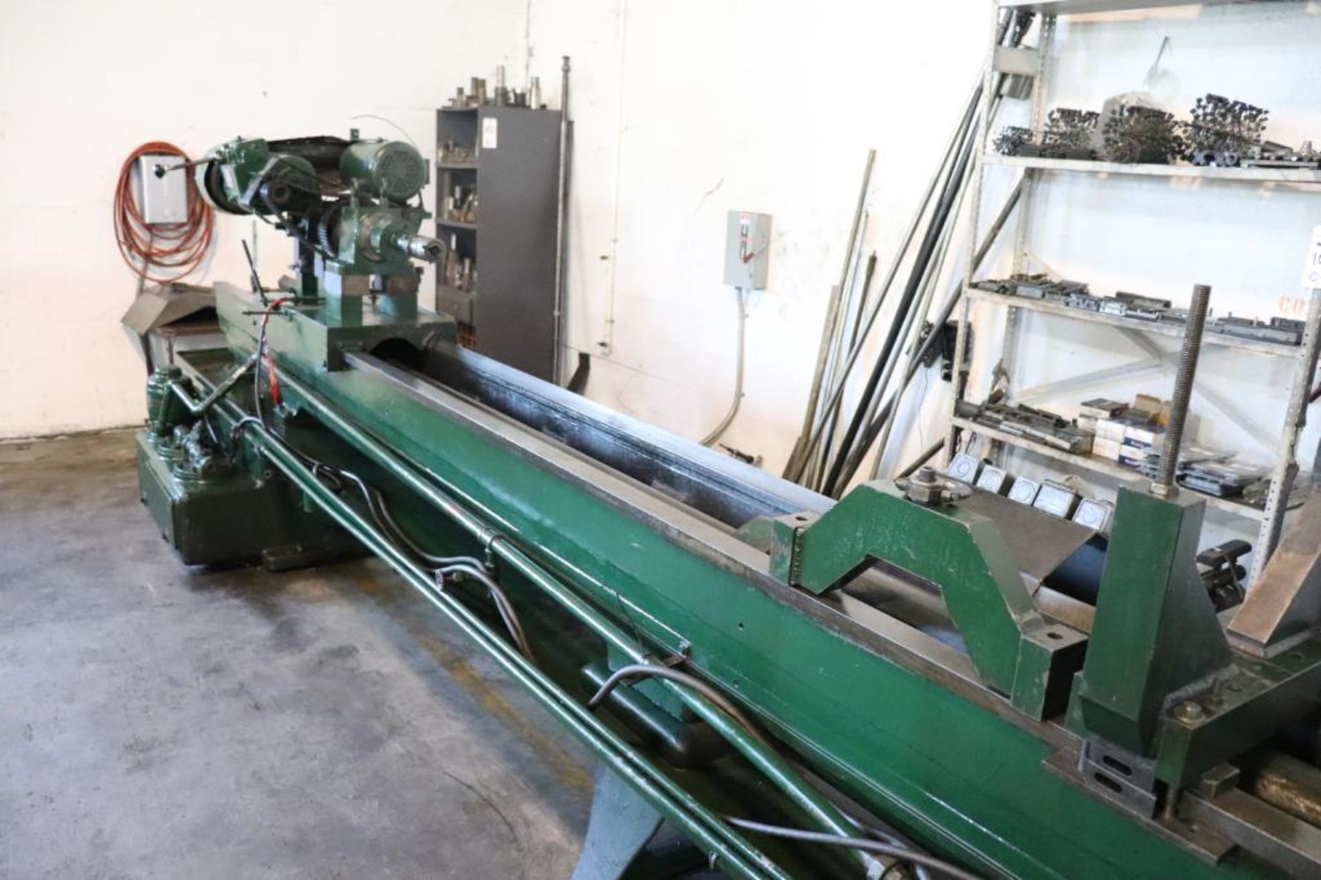 LeBlond horizontal hydraulic honing machine - Image 14 of 34