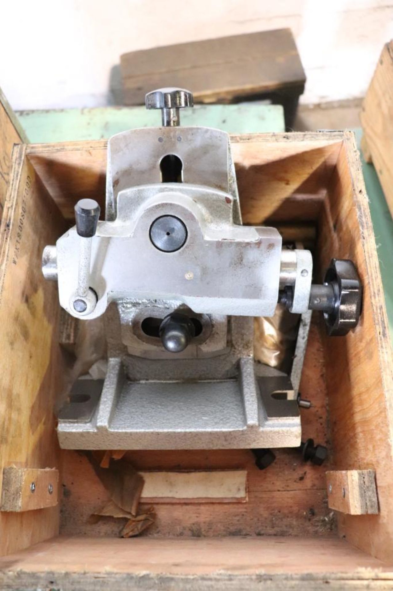 Rotary table w/ tailstock NOS - Image 16 of 17