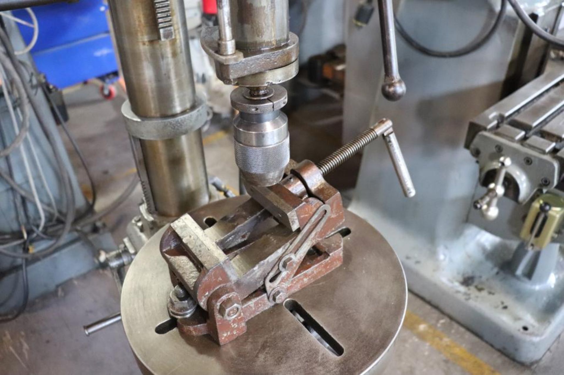 Arborga F325 16" geared head drill press w/ Albrecht chuck - Bild 5 aus 9