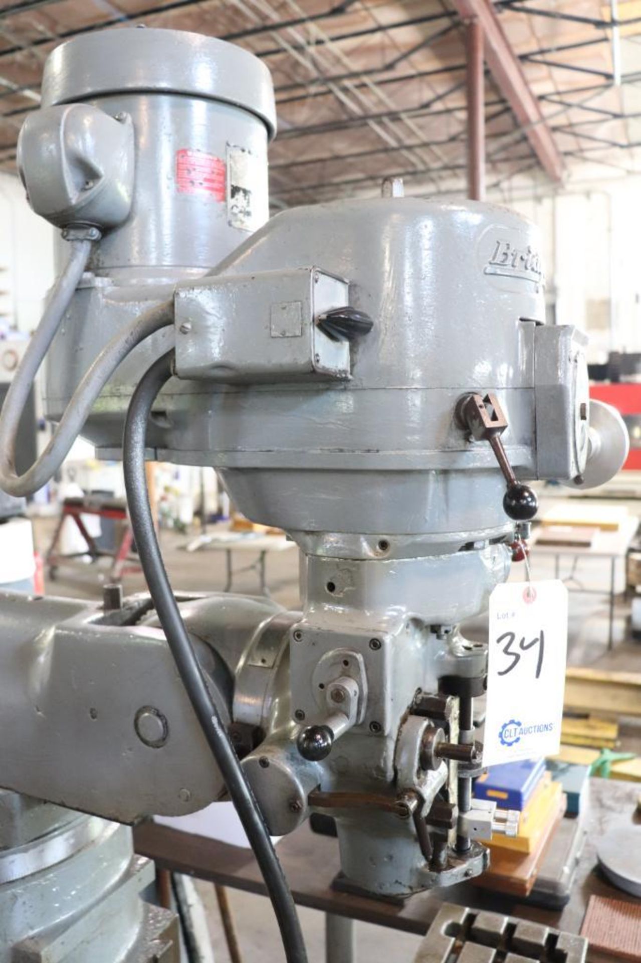 Import milling machine w/ Bridgeport head - Image 5 of 13
