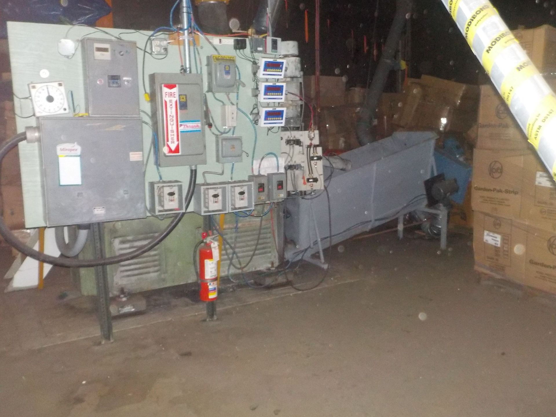 Complete! Recycling Pelletizing Line: SJSL-36A/600-18.5-48,Twin screw parallel water cooling line - Image 22 of 23