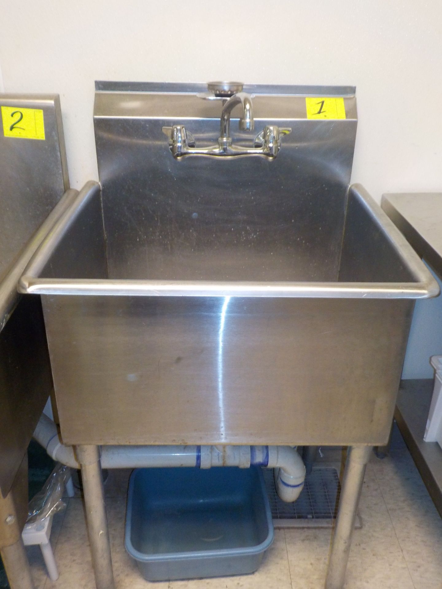 S/S ONE BAY SINK 24” - Image 2 of 2