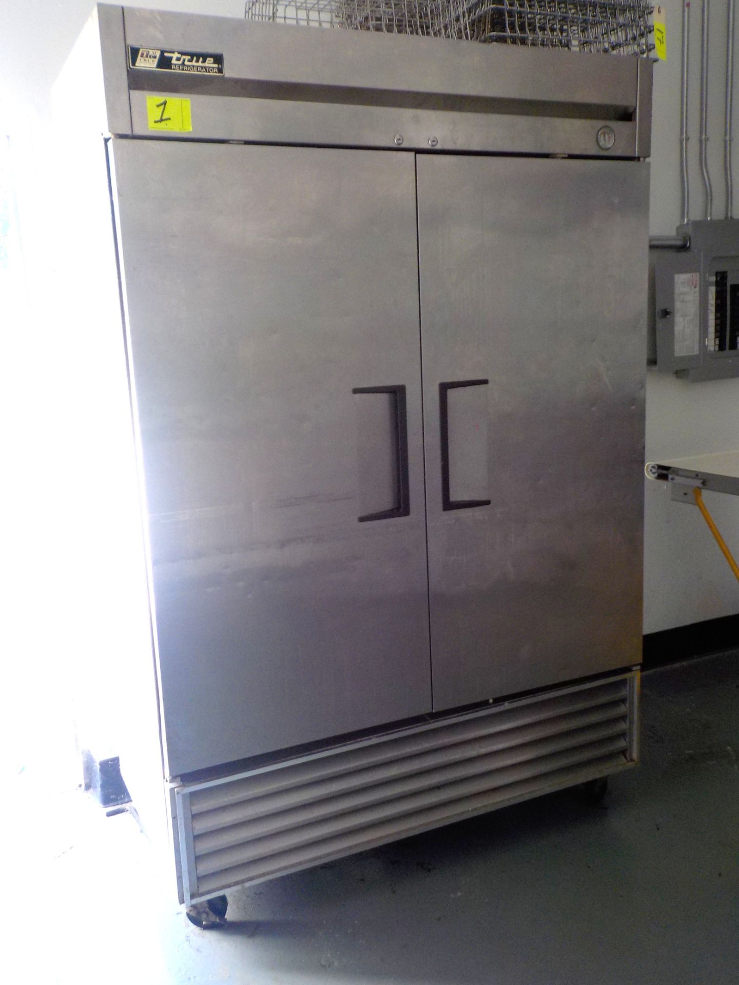 Upright Reach in Refrigerator, True F-49, Mobile