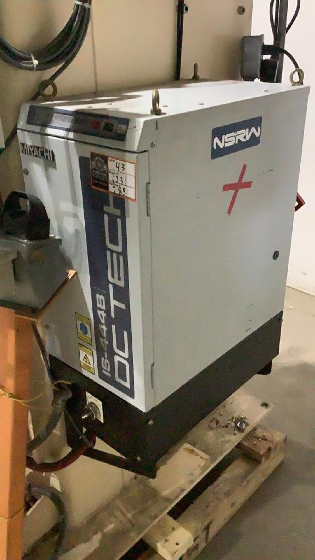 NSRW V-Press Spot Welder- - Image 7 of 22