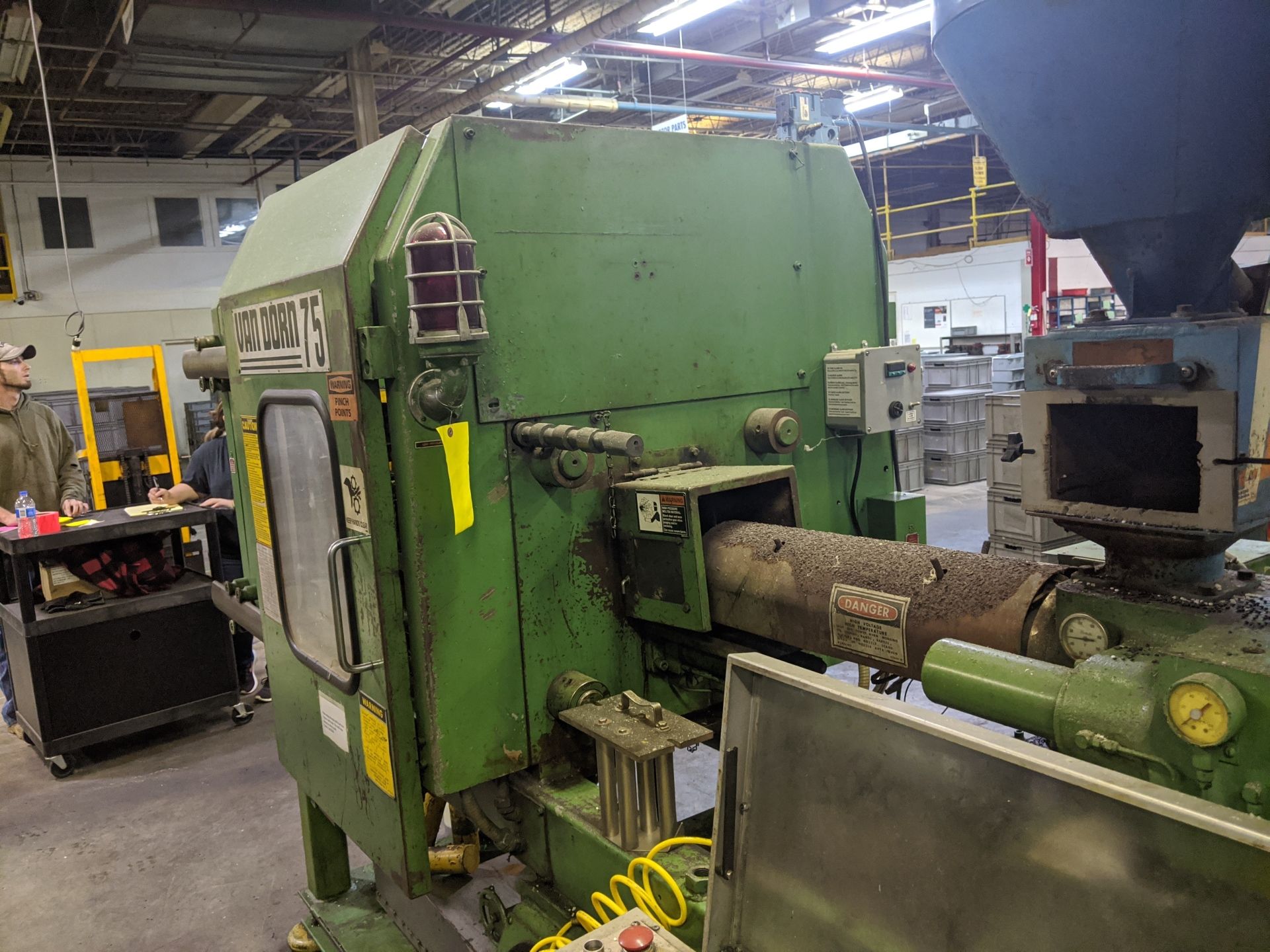 Van Dorn 75 Ton Injection Molding Machine 75-RS-5F - Image 9 of 10