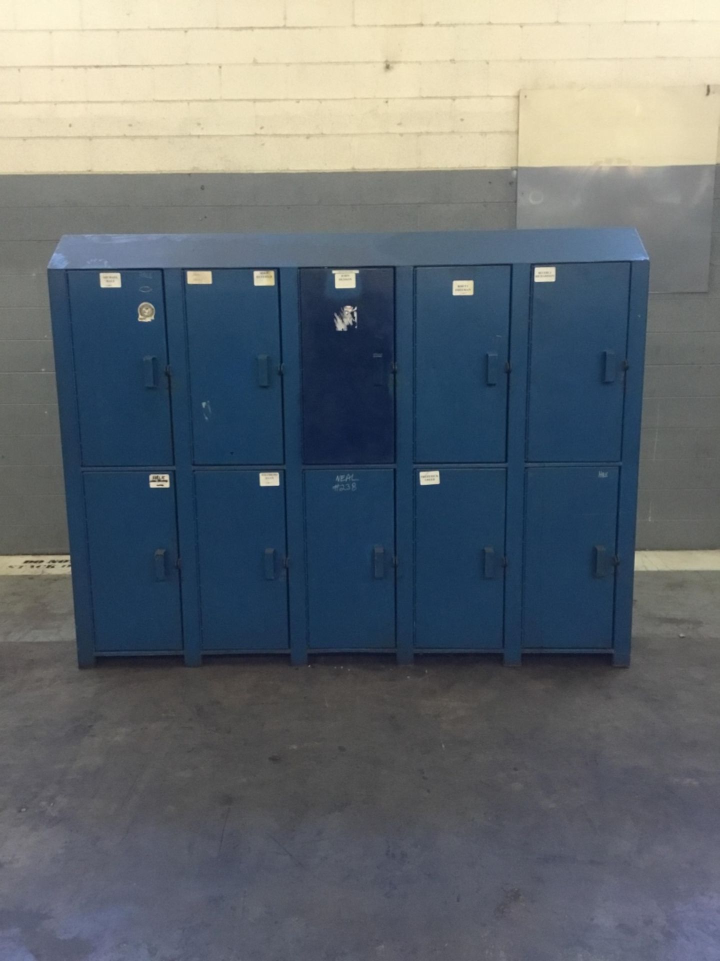 Industrial Lockers with 10 Doors