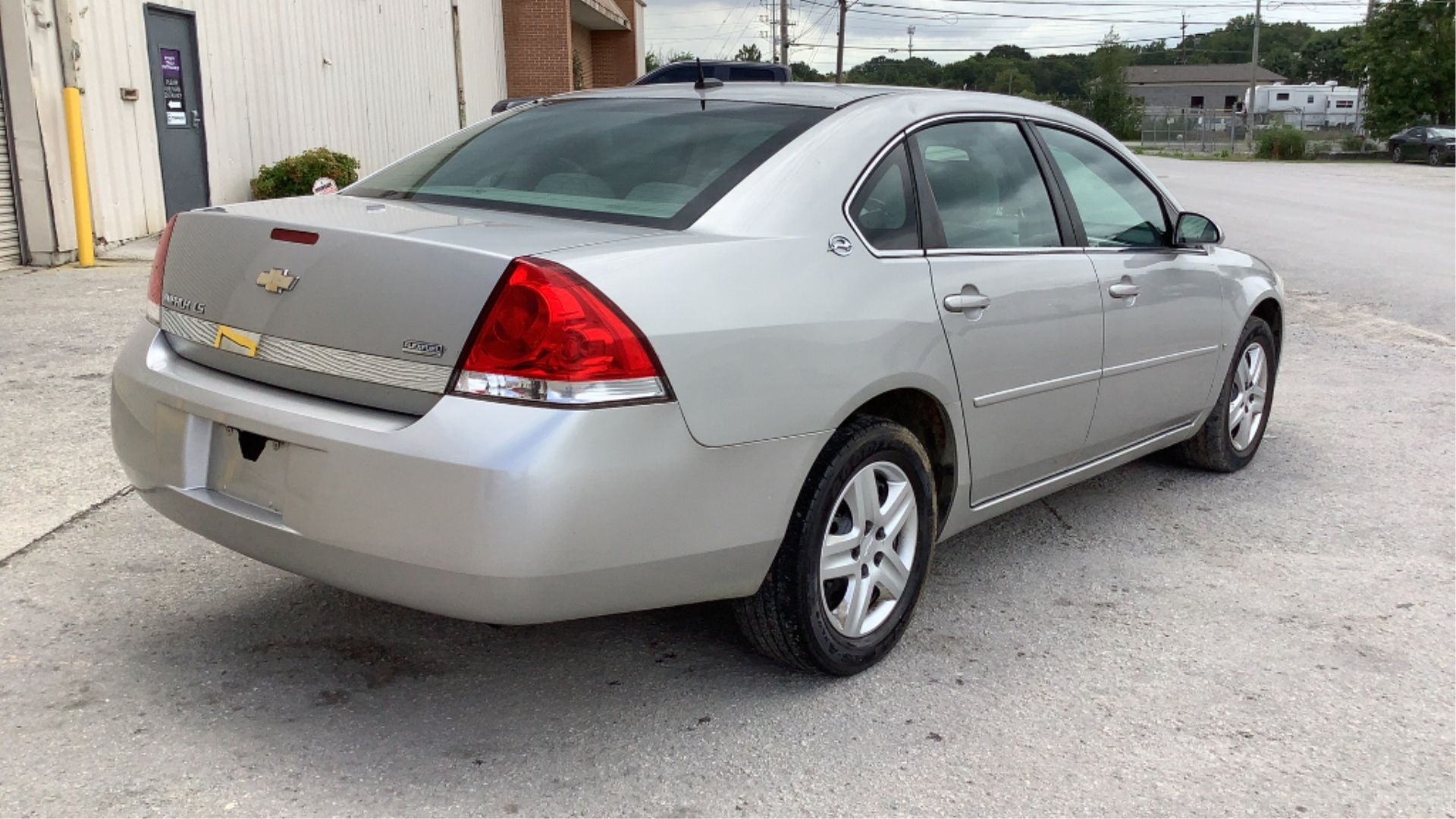 2007 Chevrolet Impala LS 2WD - Image 18 of 86