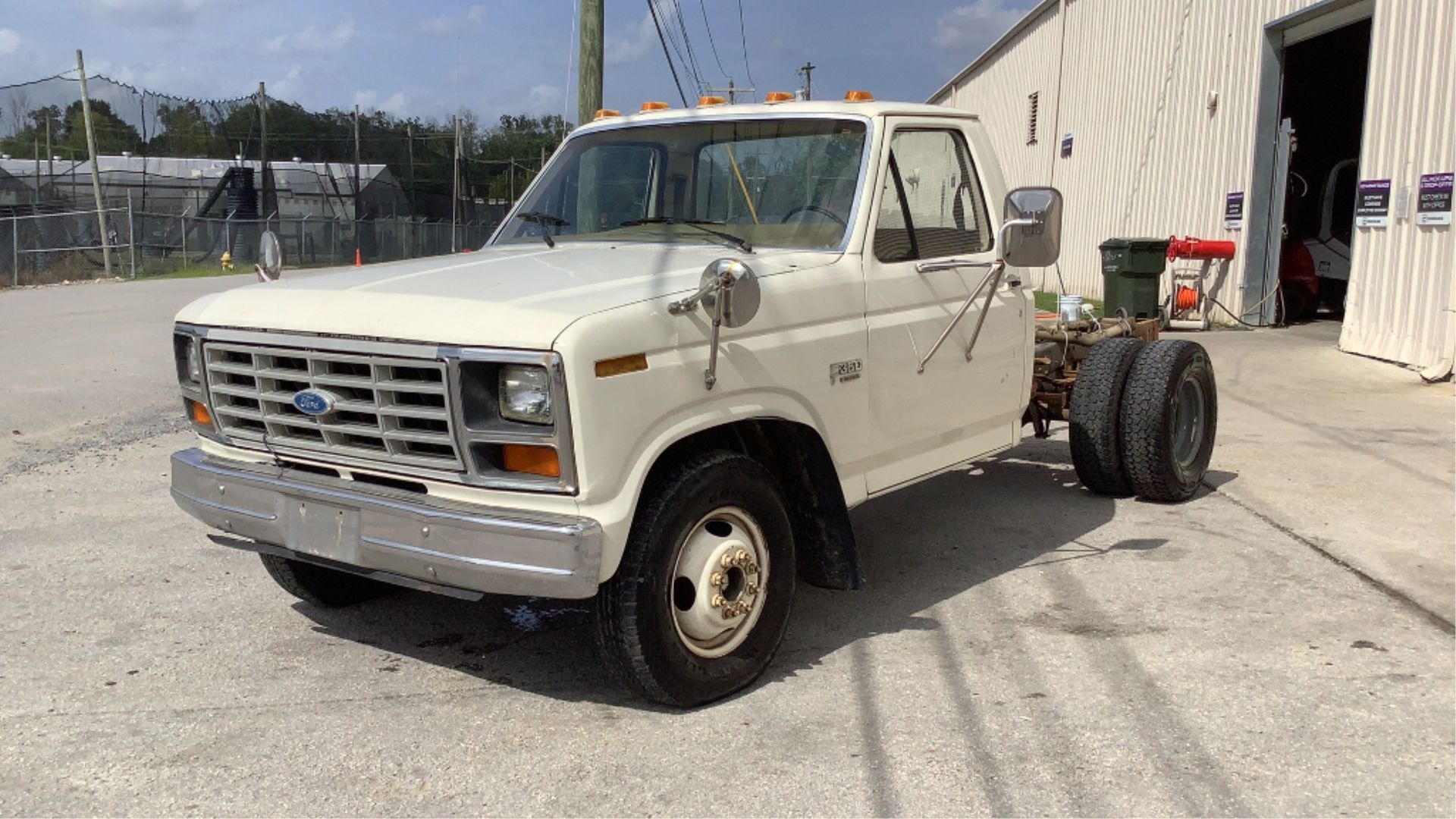 1985 Ford F-350 Regular Cab Chassis Truck 2WD - Image 6 of 83