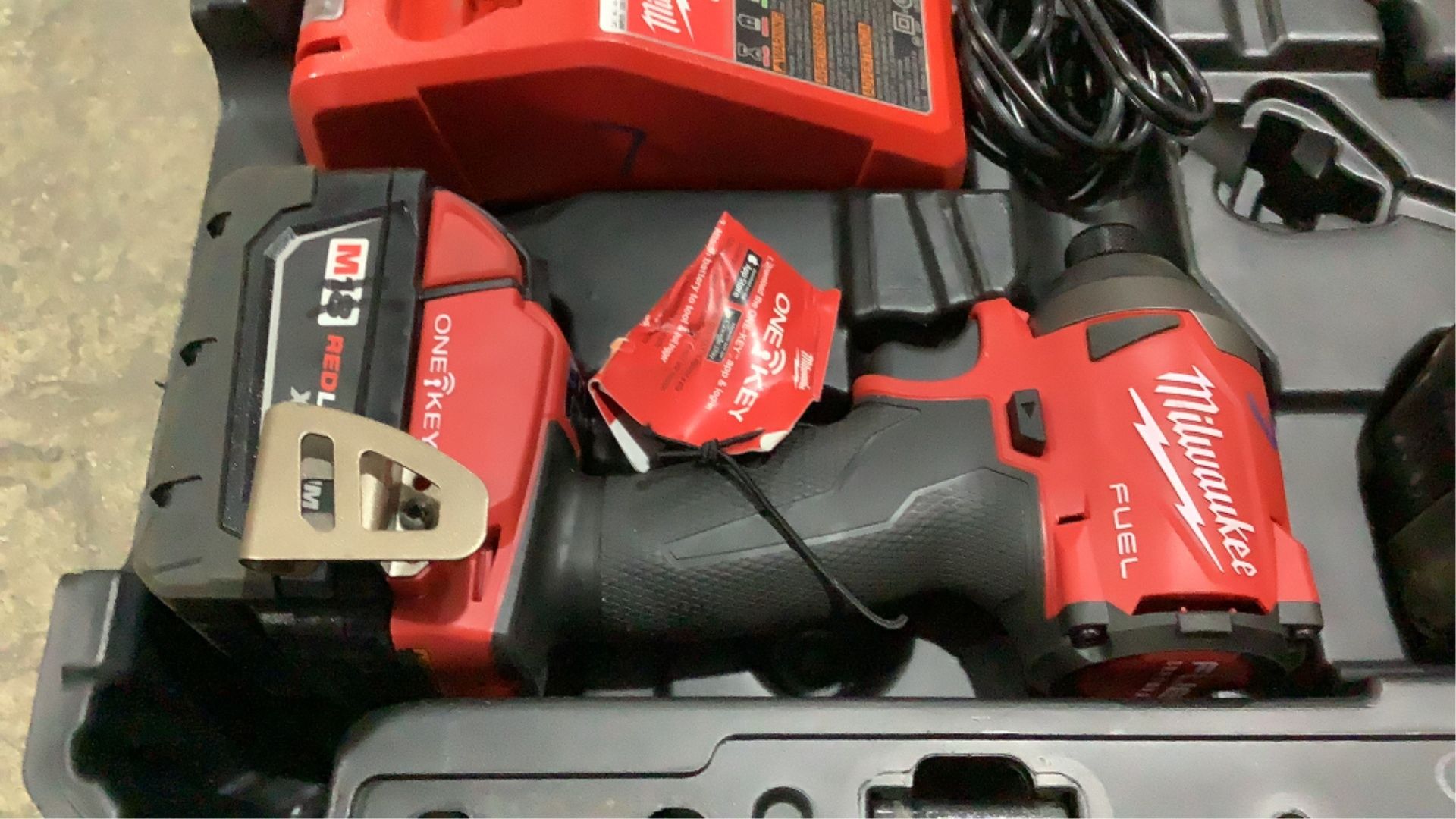 Milwaukee 1/4" Impact Driver and 1/2" Drill/Driver - Image 4 of 14