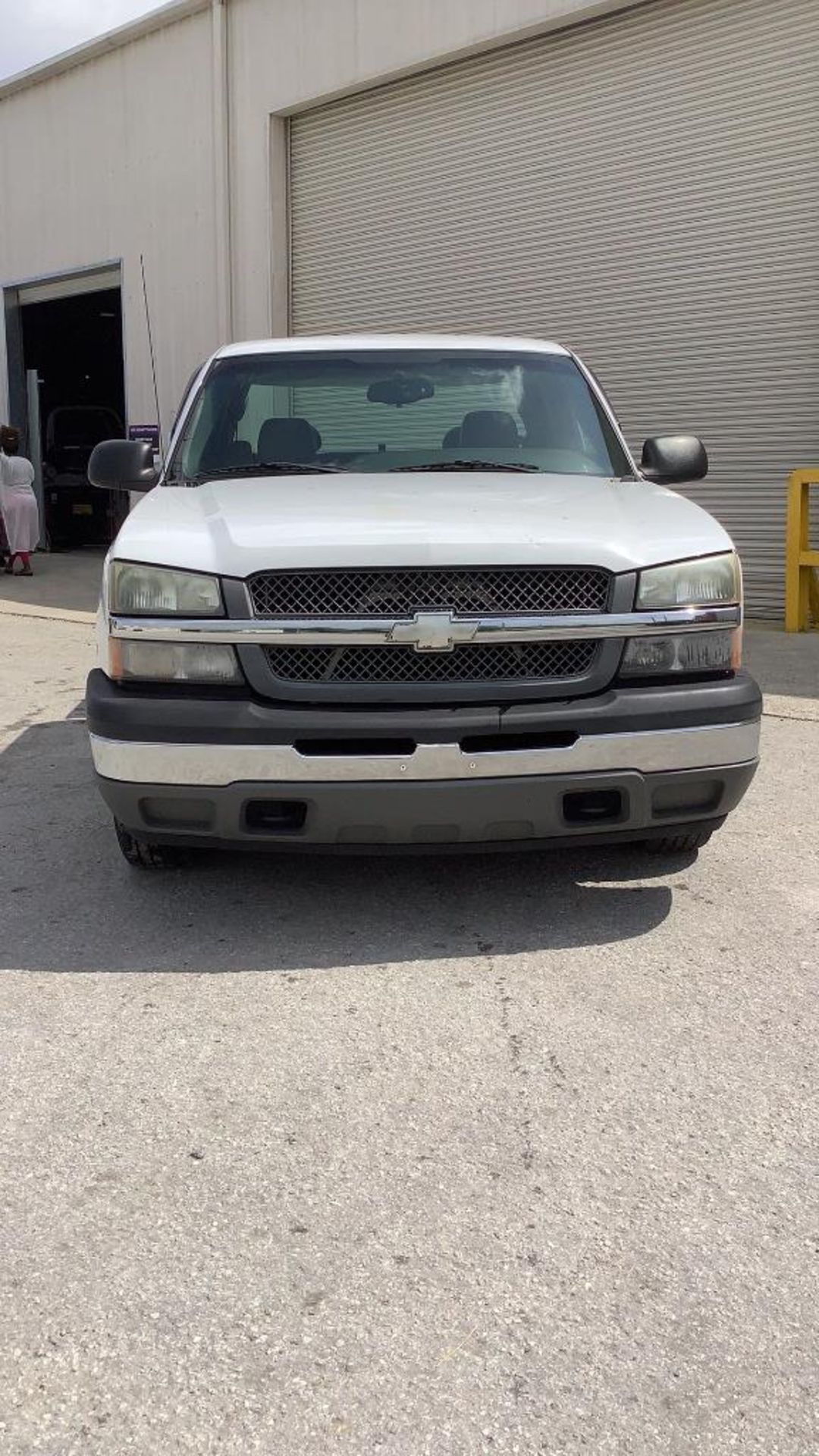 2005 Chevrolet Silverado Extended Cab 2WD - Image 3 of 95