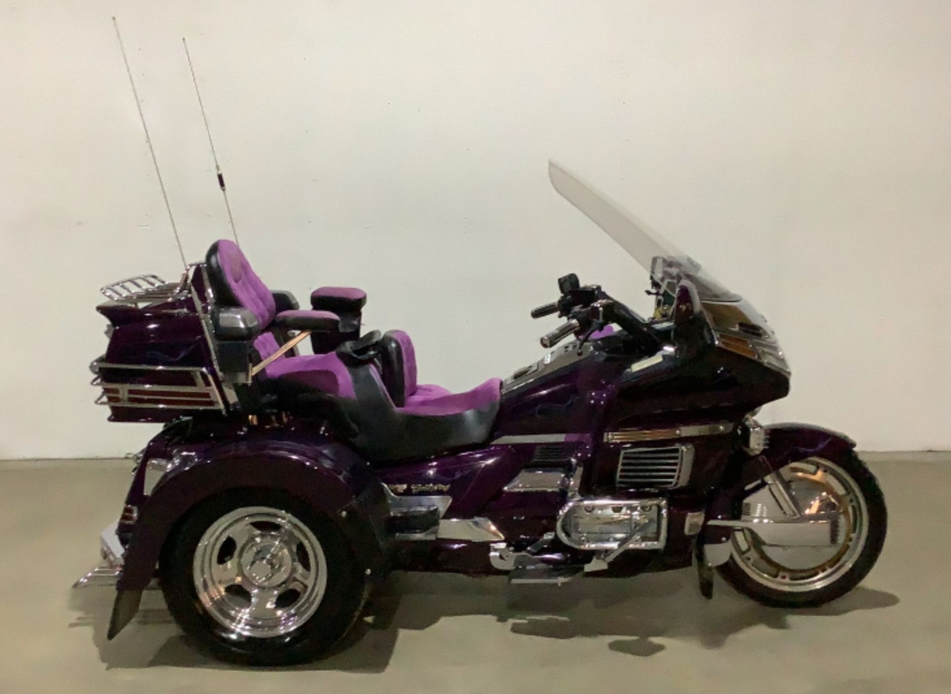 1995 Honda Gold Wing 1500 Custom Trike - Image 2 of 25