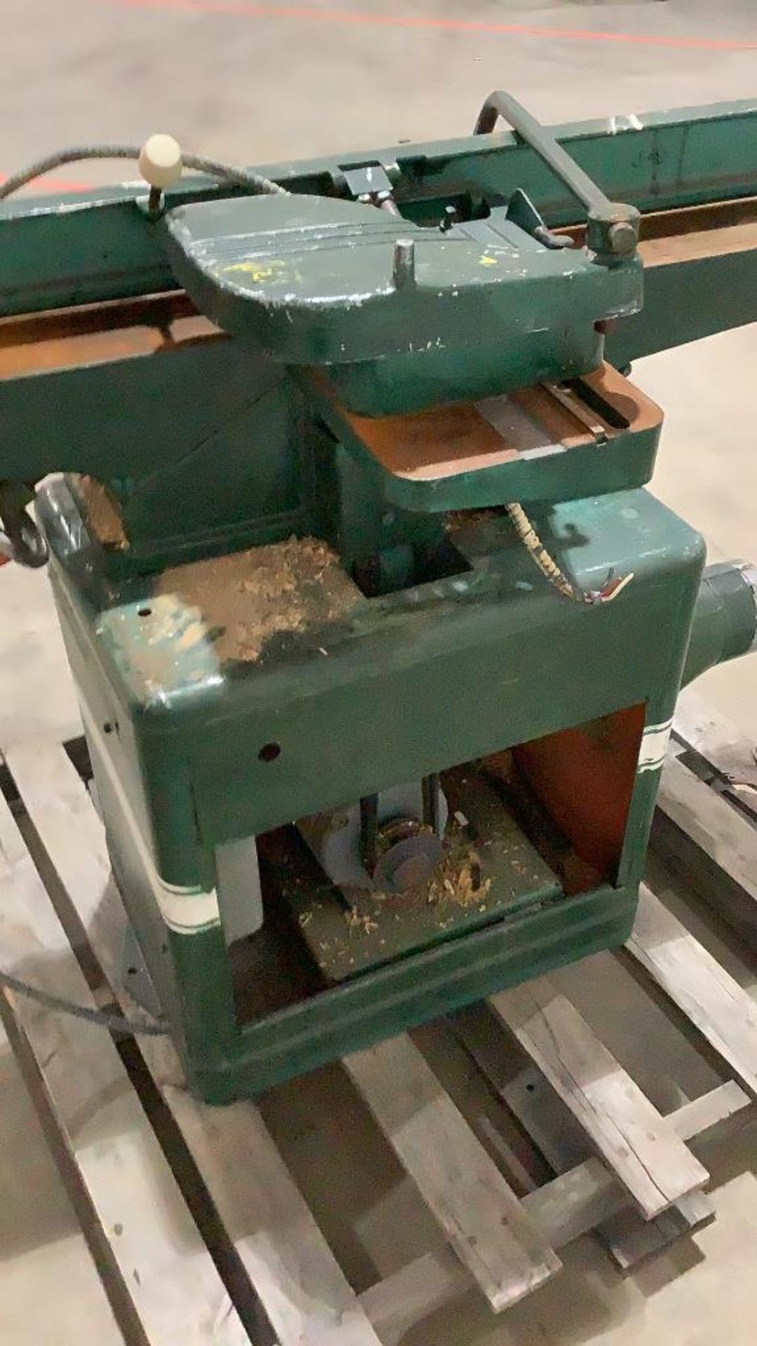 Powermatic 60 8" Jointer - Image 13 of 26