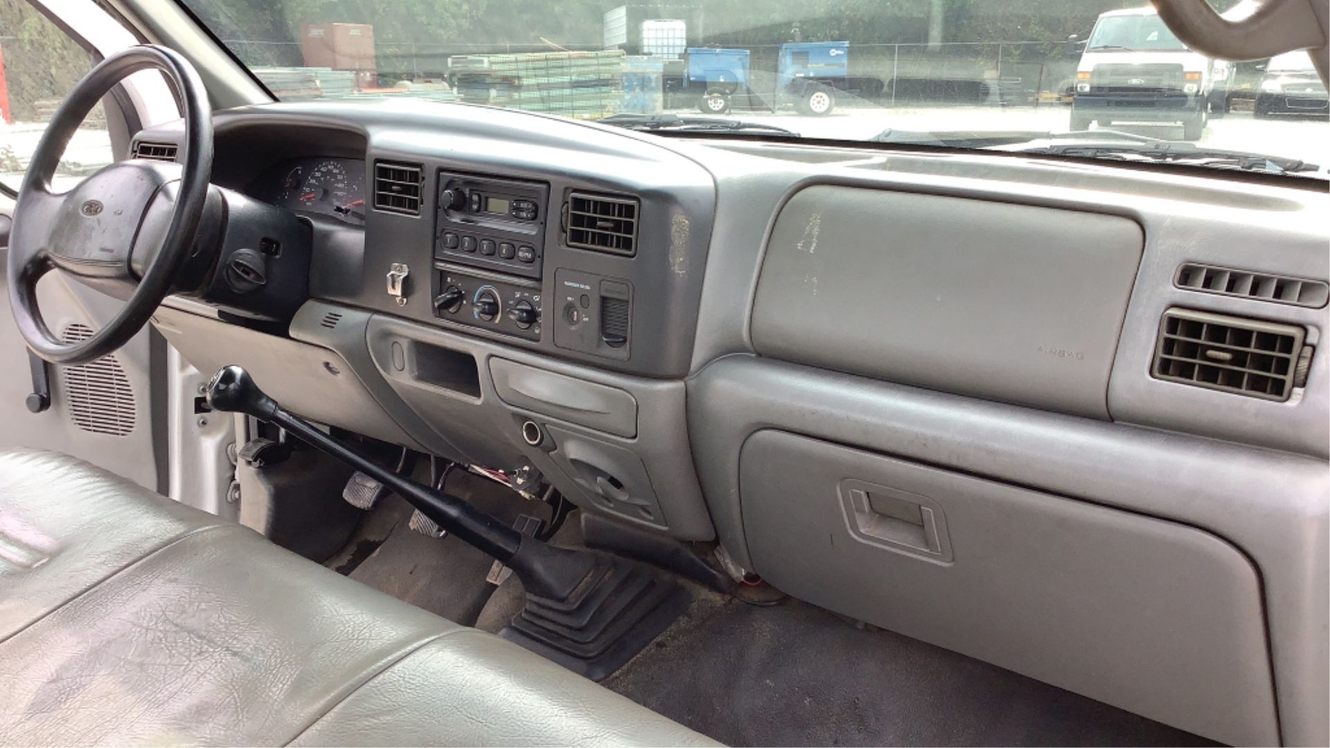 2002 Ford F-350 Regular Cab Dually 2WD - Image 58 of 89