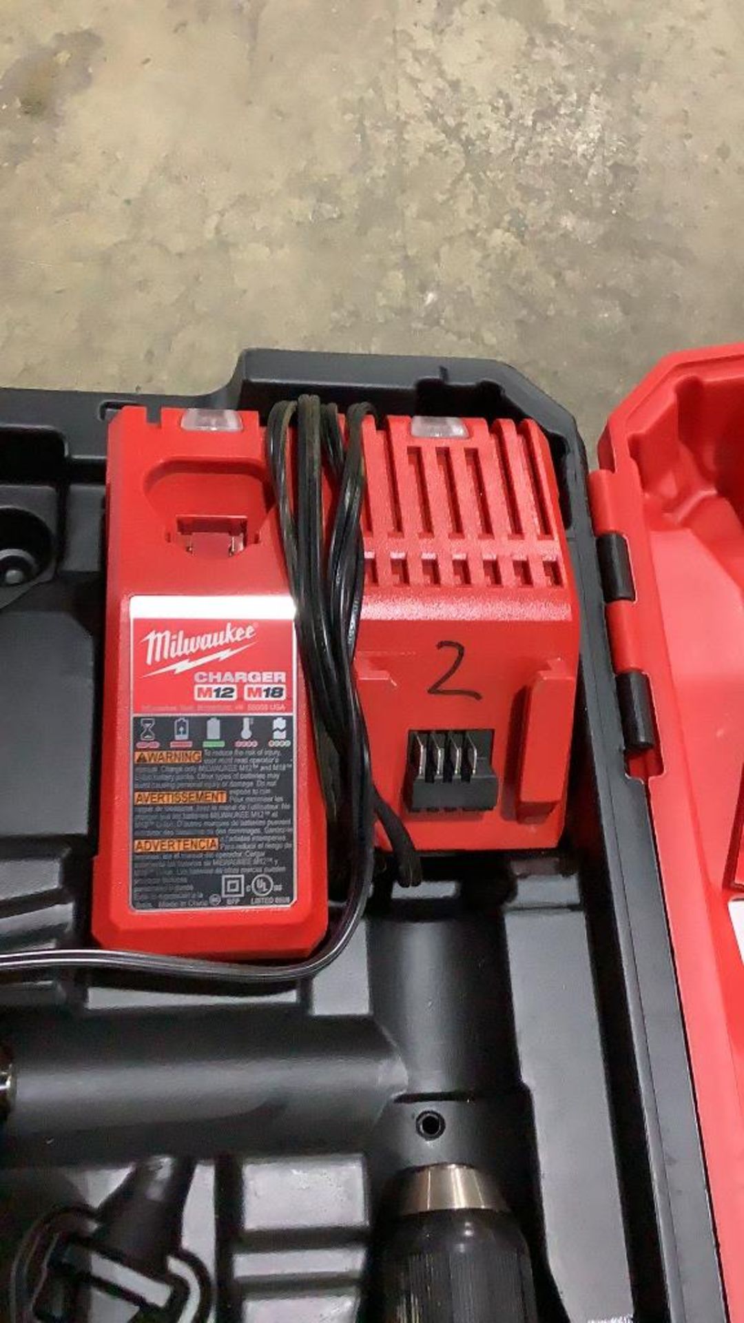 Milwaukee 1/4" Impact Driver and 1/2" Drill/Driver - Image 5 of 12