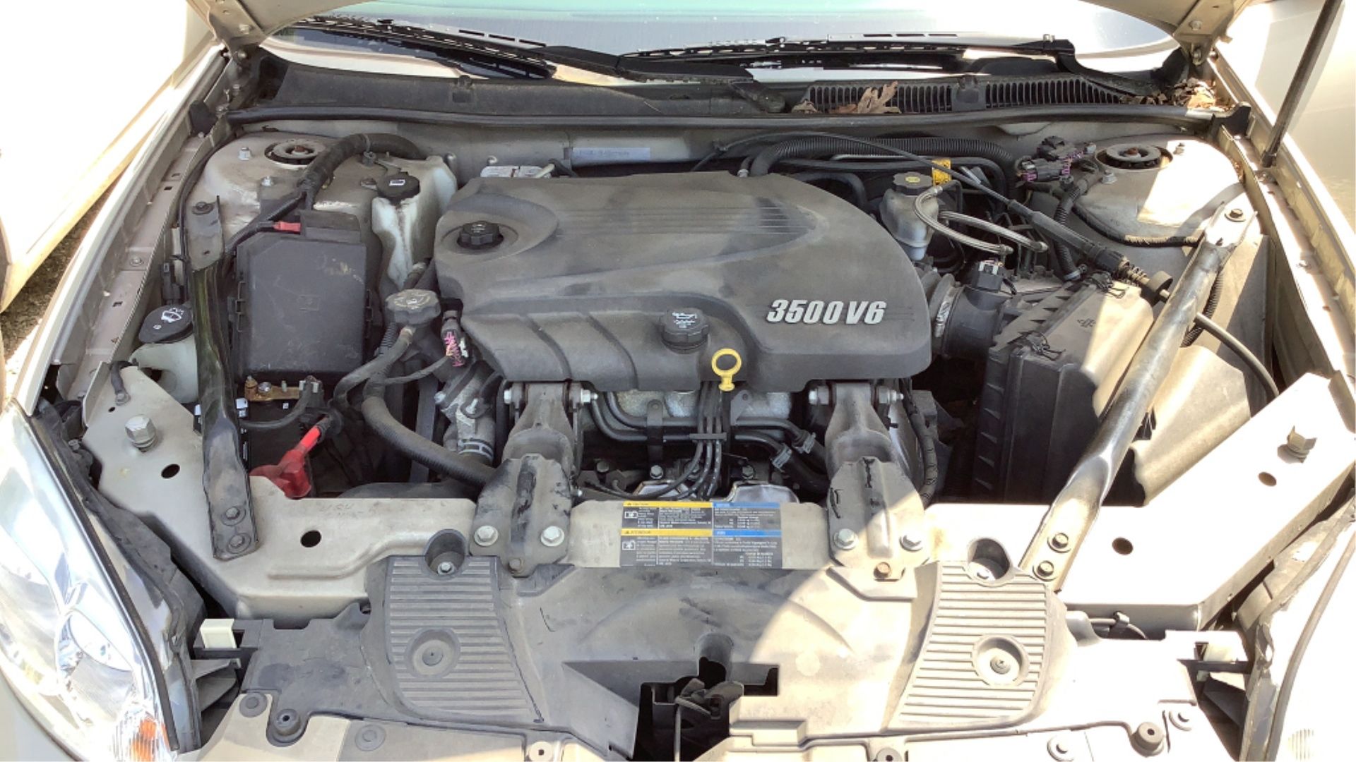 2009 Chevrolet Impala LS 2WD INOP - Image 16 of 59