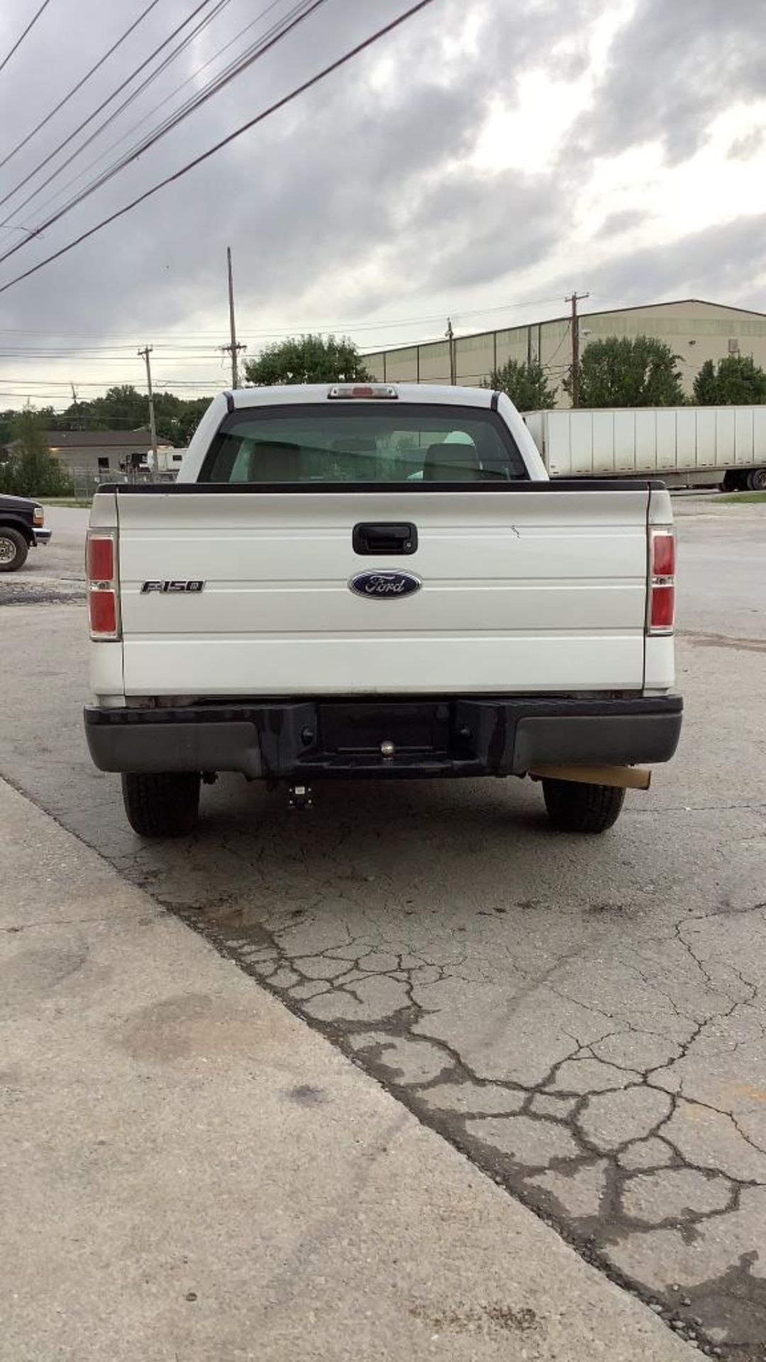 2009 Ford F-150 Regular Cab XL 2WD - Image 17 of 71