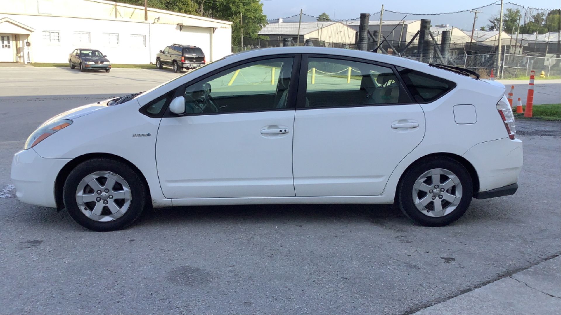 2007 Toyota Prius Hybrid 2WD - Image 9 of 77