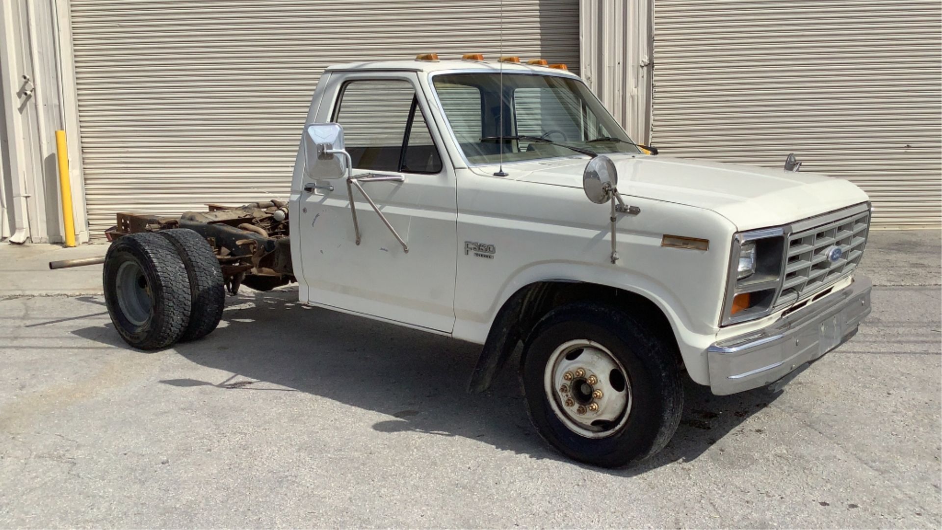 1985 Ford F-350 Regular Cab Chassis Truck 2WD - Image 2 of 83