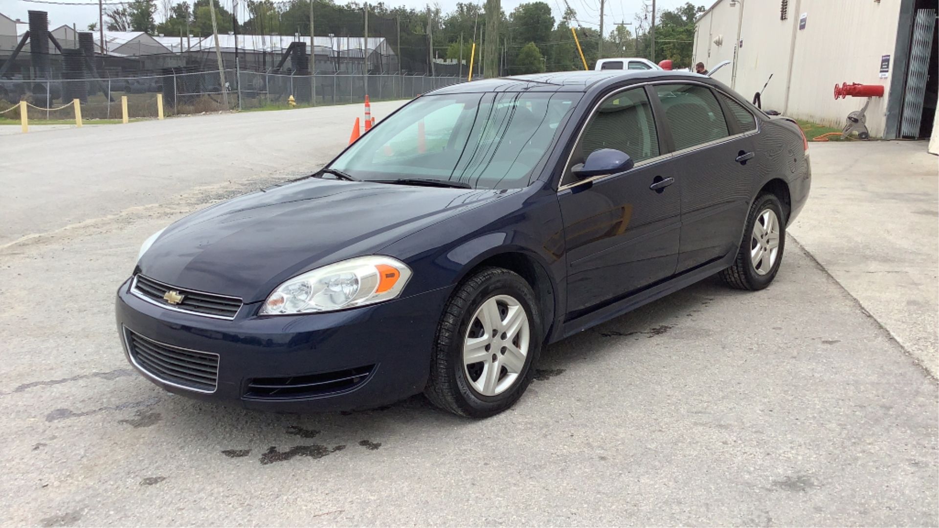 2011 Chevrolet Impala LS 2WD - Image 6 of 74