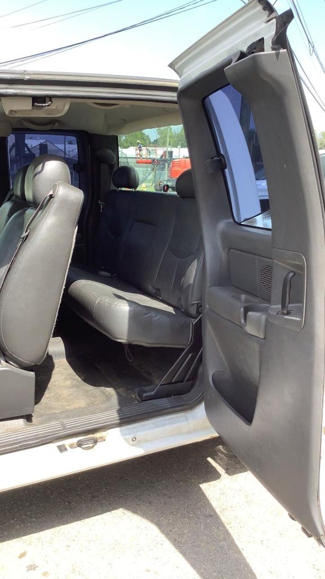 2005 Chevrolet Silverado Extended Cab 2WD - Image 54 of 95