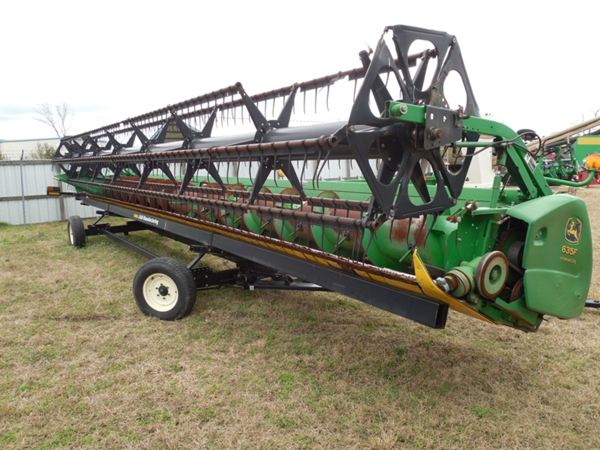 JD 635F Flex Head ser #H00635F716369 - Image 2 of 2