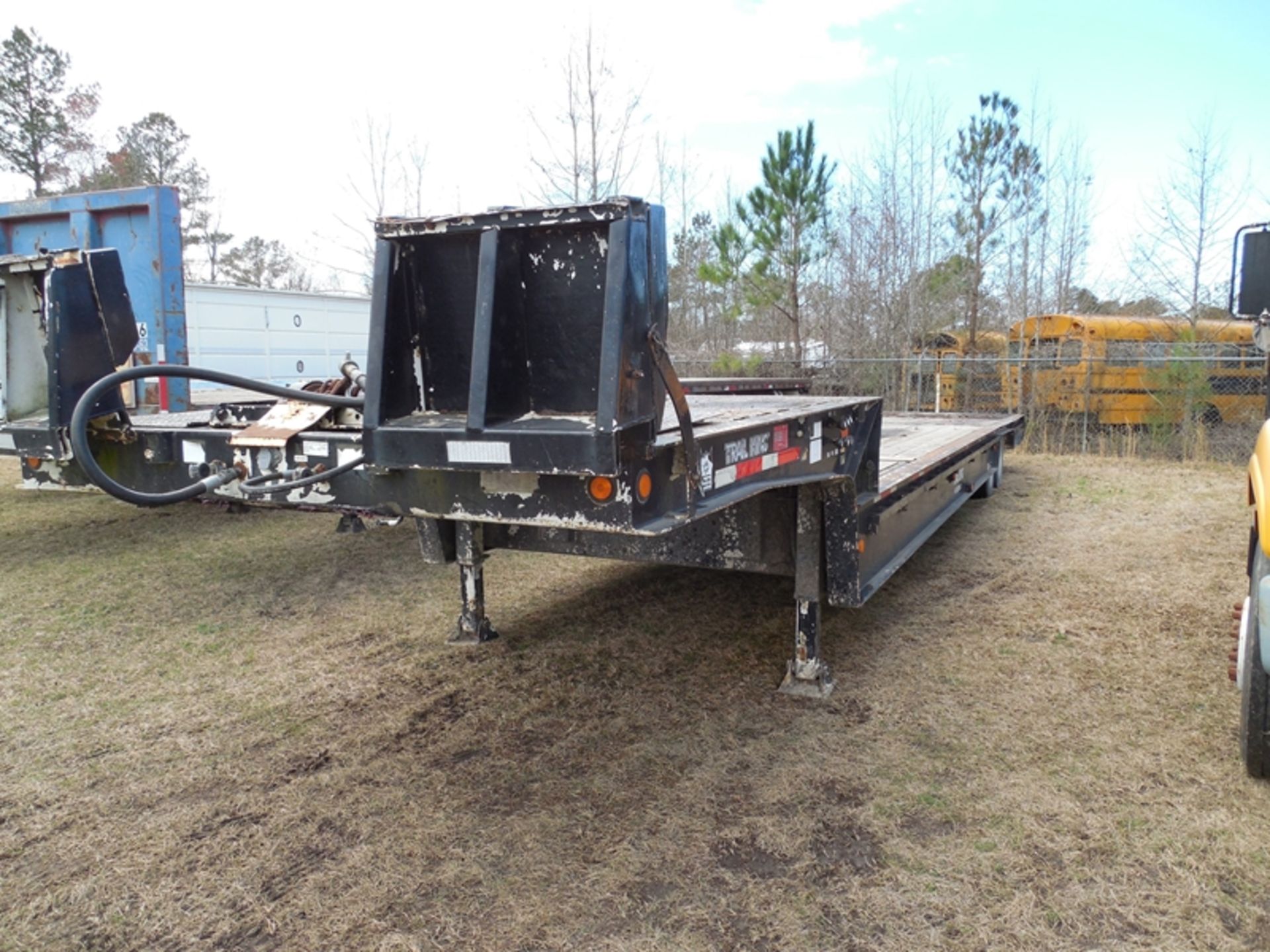 1991 Trail King Lowboy hyd Dove Tail vin #1TKA4826SM127499 vin #1TKA4826SM127499