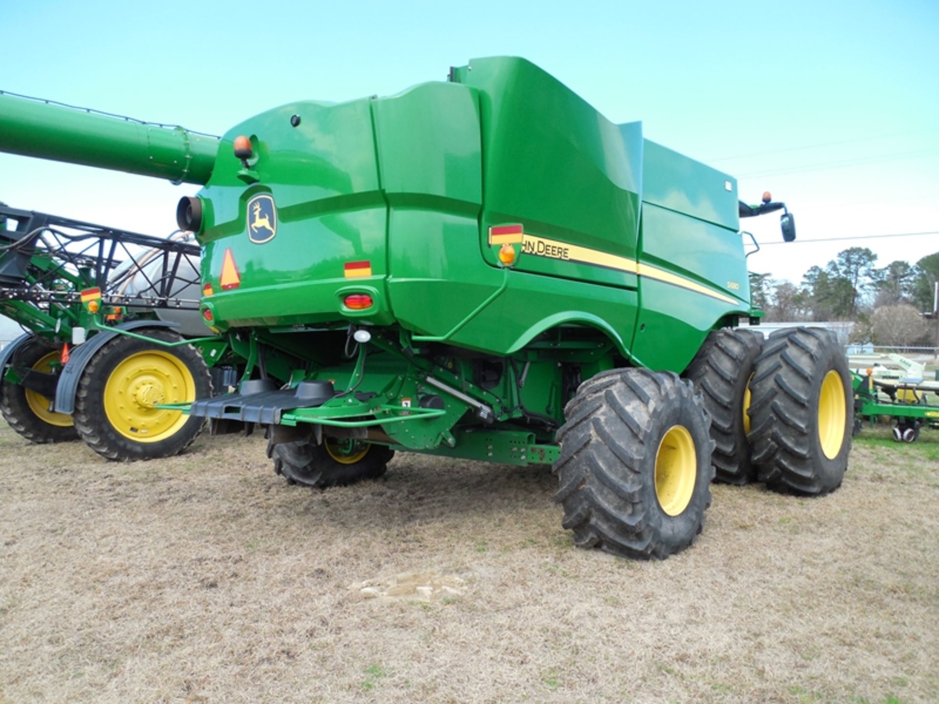 JD S680 Combine ser #1H05680SVE0766293 1908 eng hrs 1308 sep hrs 120,000 minimum bid 1908 eng hrs - Image 3 of 5