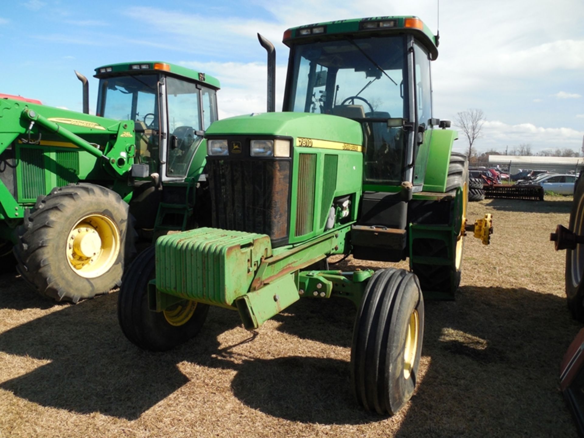 JD 7810 Tractor 6129 hrs 6129 hrs