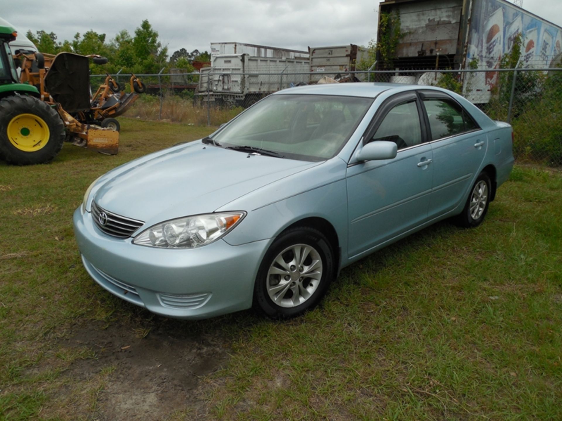 2005 Camry 4 door 138K miles vin# 4T1BF32K45U620613