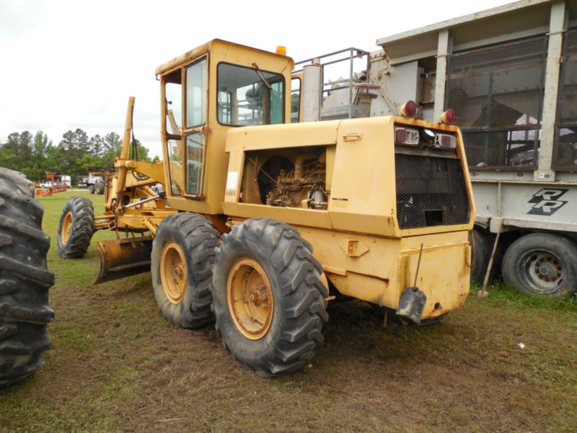 Champion A450E motor grader 8827 hrs - Image 4 of 5