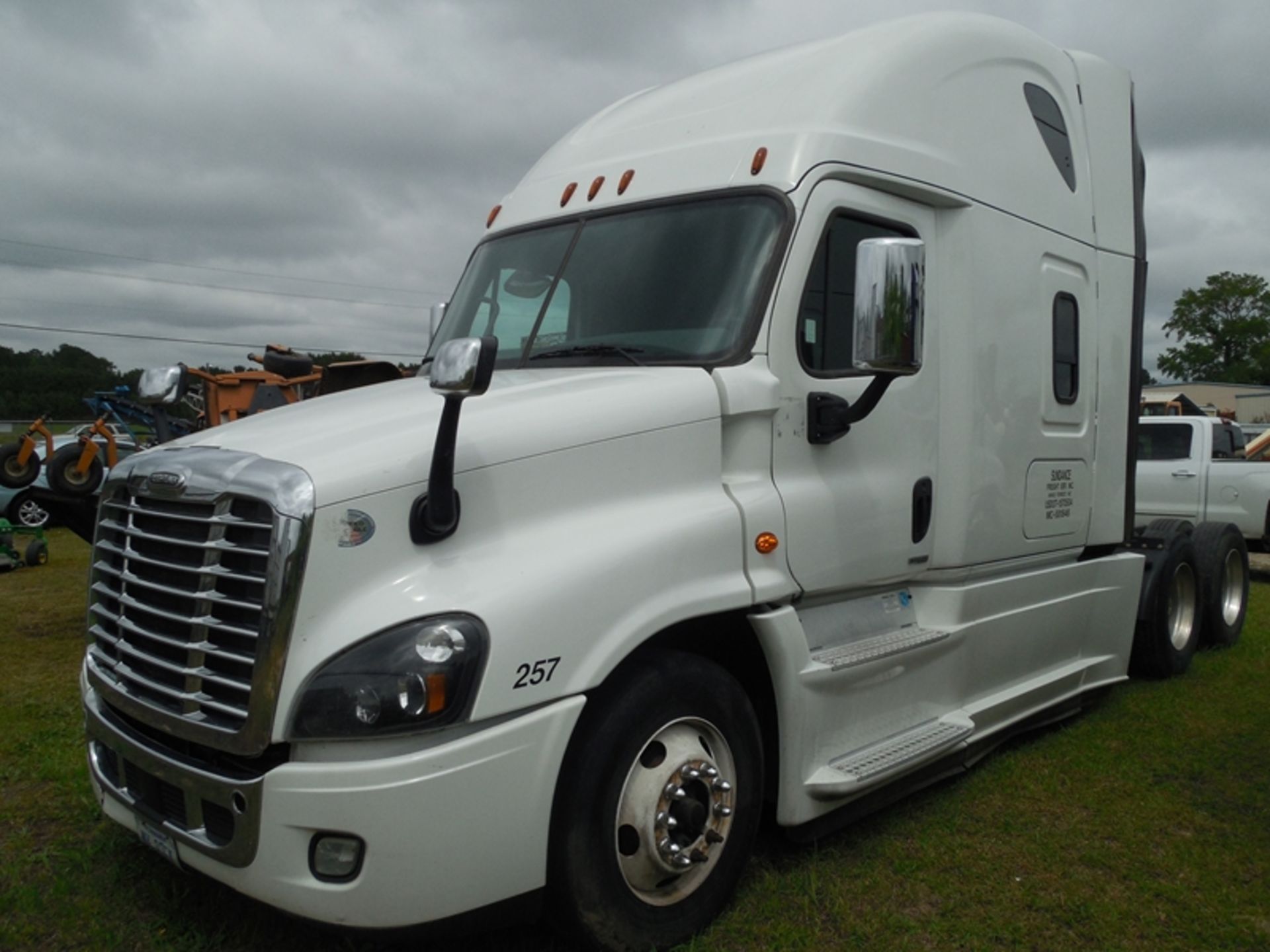 2017 Freightliner CA125SLP condo NOT RUNNING Detroit 14.8L auto trans, vin# 1FUJGLDR4HLHJ8120