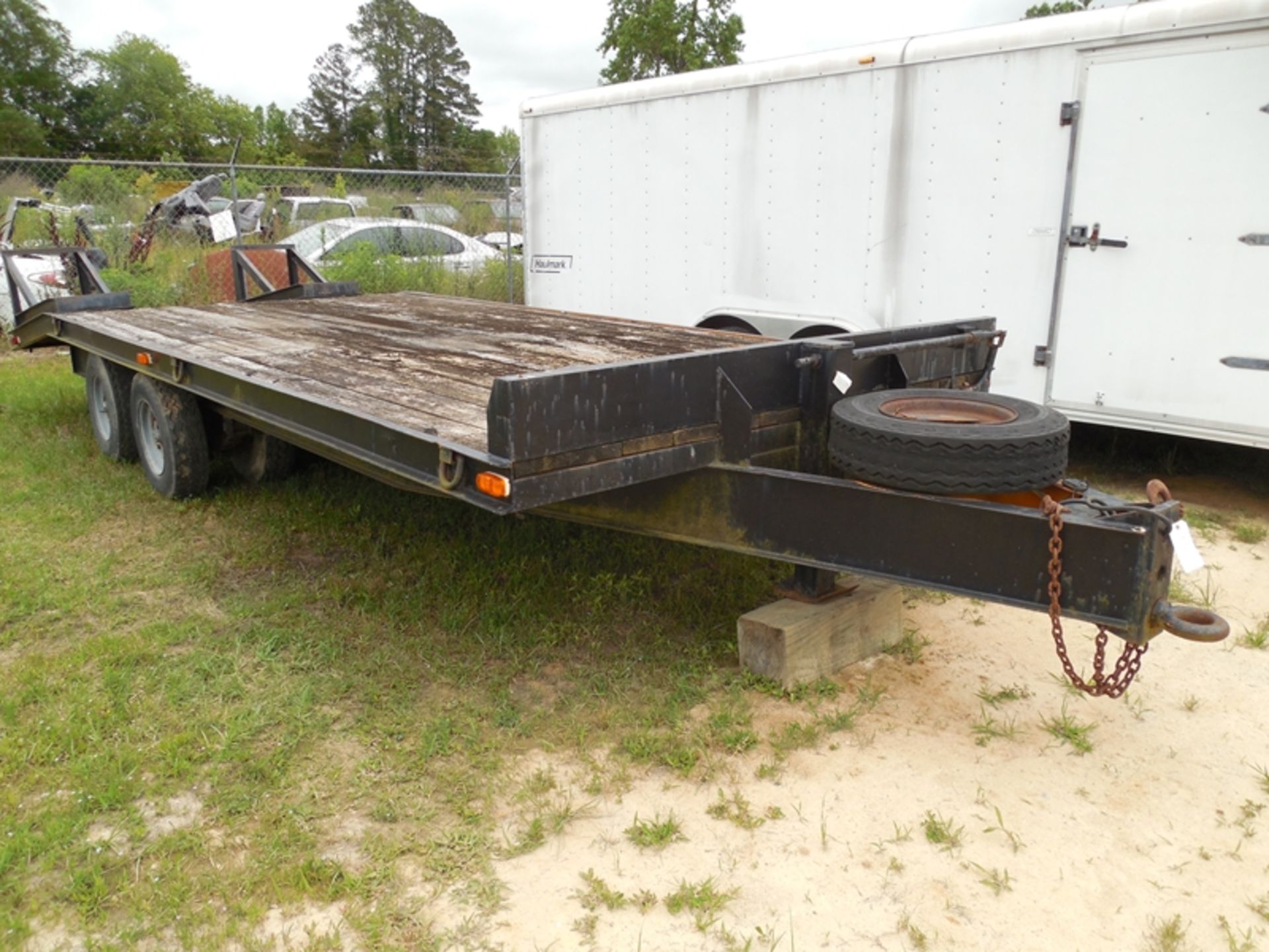 1989 Econoline dual axle, dual wheel ramps 20' vin# 42EDP2044K1000338 - Image 2 of 4