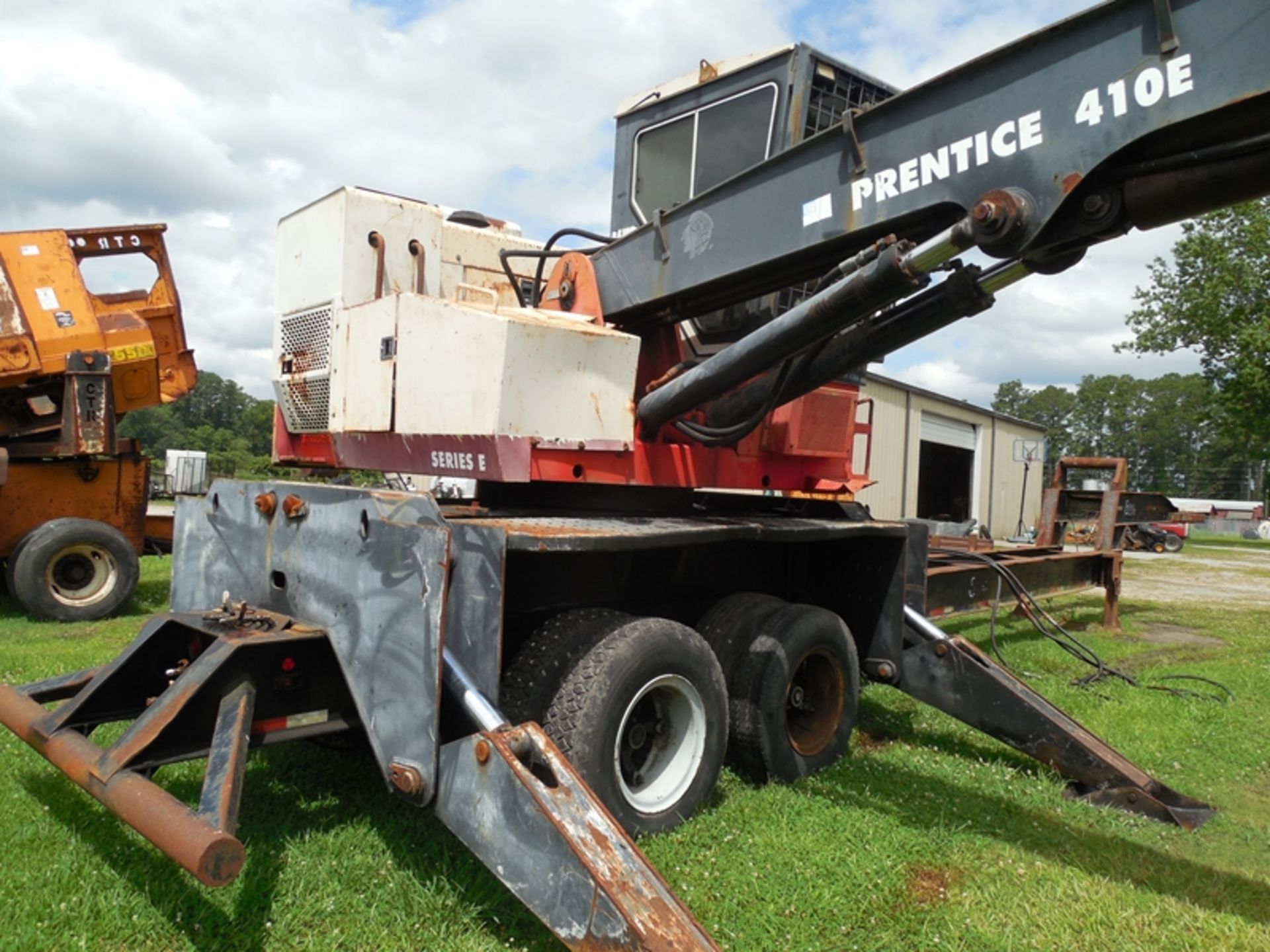 1994 Prentice 410E log loader Deere dsl, 32' boom with Prentice 743 grapple, mounted on Evans L35 45 - Image 5 of 11