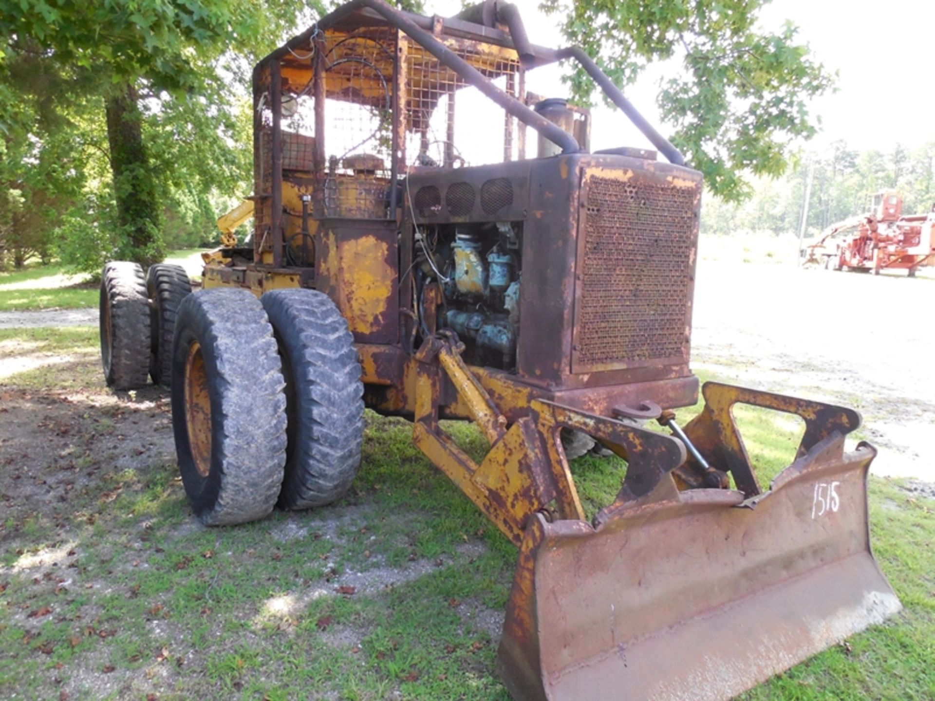 Franklin 160XL spot tractor hysdraulic 5th wheel, 453 GM dsl - Image 2 of 5