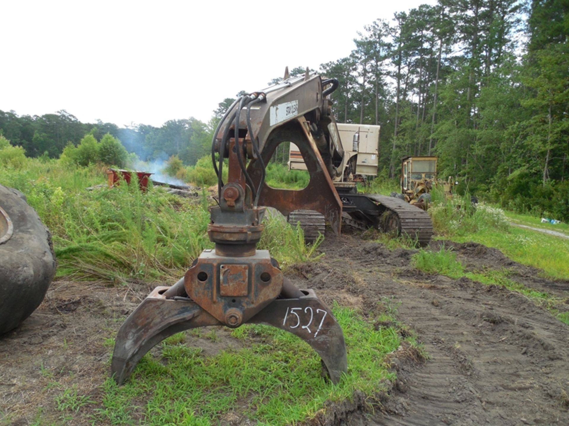 2004 Barco 595ML track log loader 5.9L cummins, 32' boom w/Robotec grapple, joy stick controls, saw - Image 10 of 10