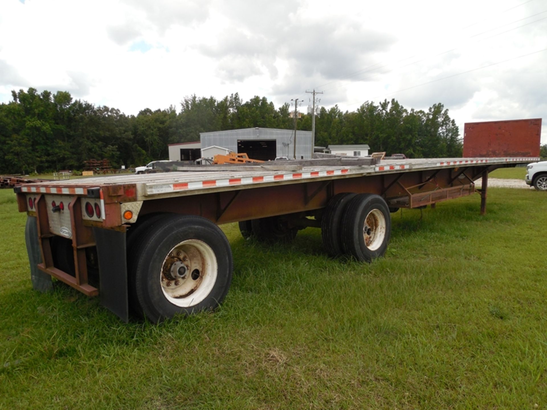 1999 Fontaine Trailer 96' x 45' aluminum over steel spread axlevin# 13N45306X1583983 - Image 3 of 4