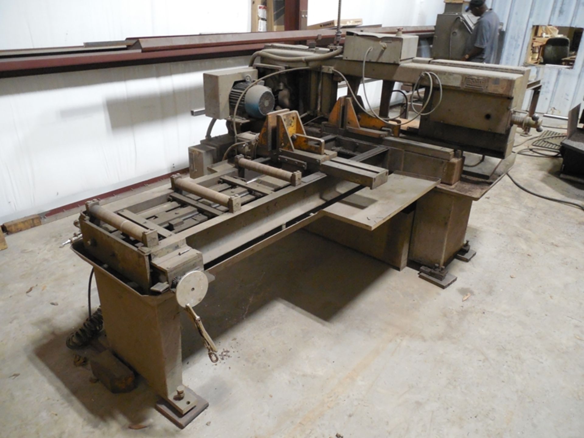 HEM Saw Band Saw Model H90A-B/FSer# 480095 - Image 2 of 4