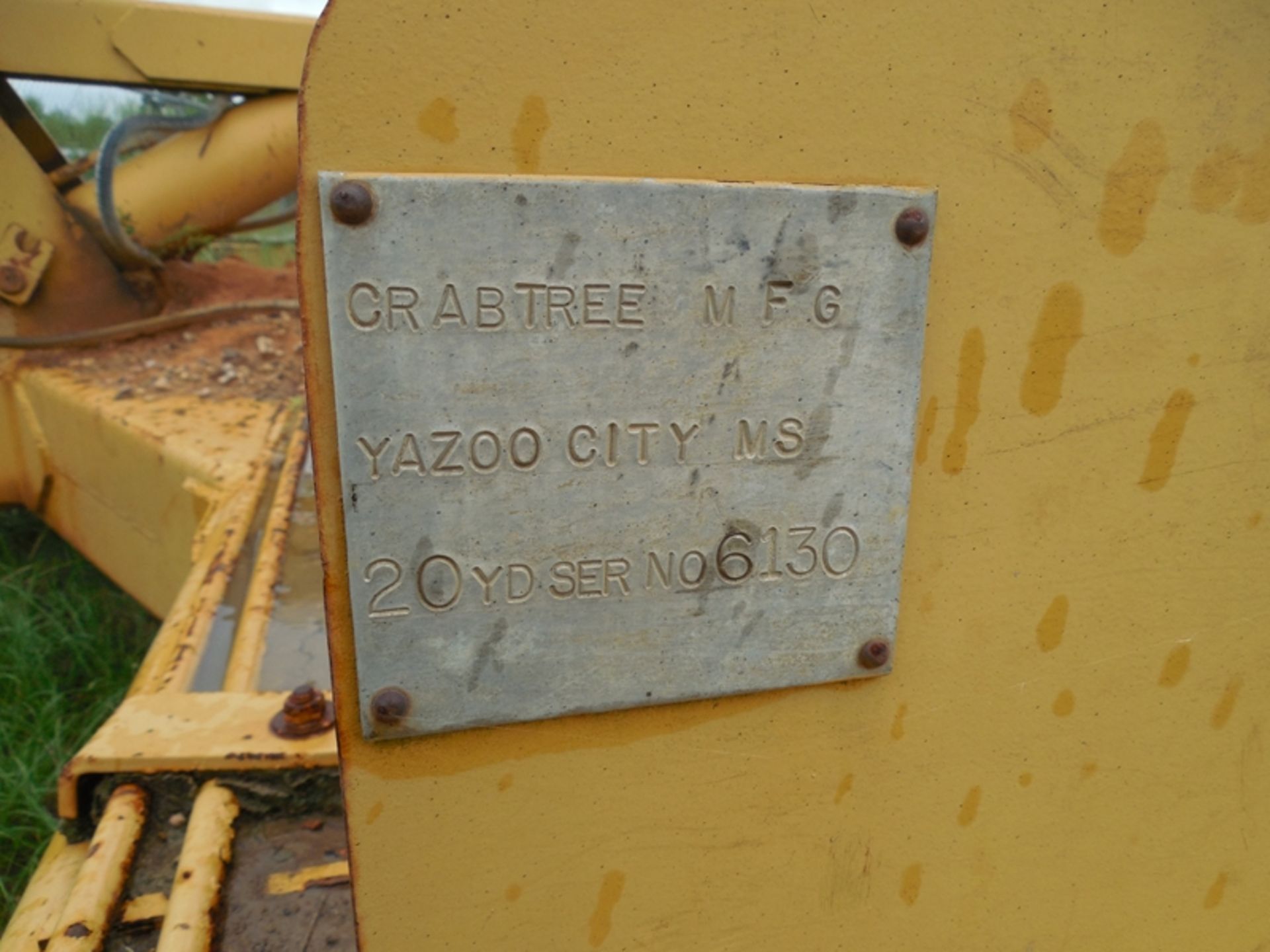 Crabtree MFG 20 yard pan ser# 6130 Located at our sale yard 5845 US Hwy 264 West Washington