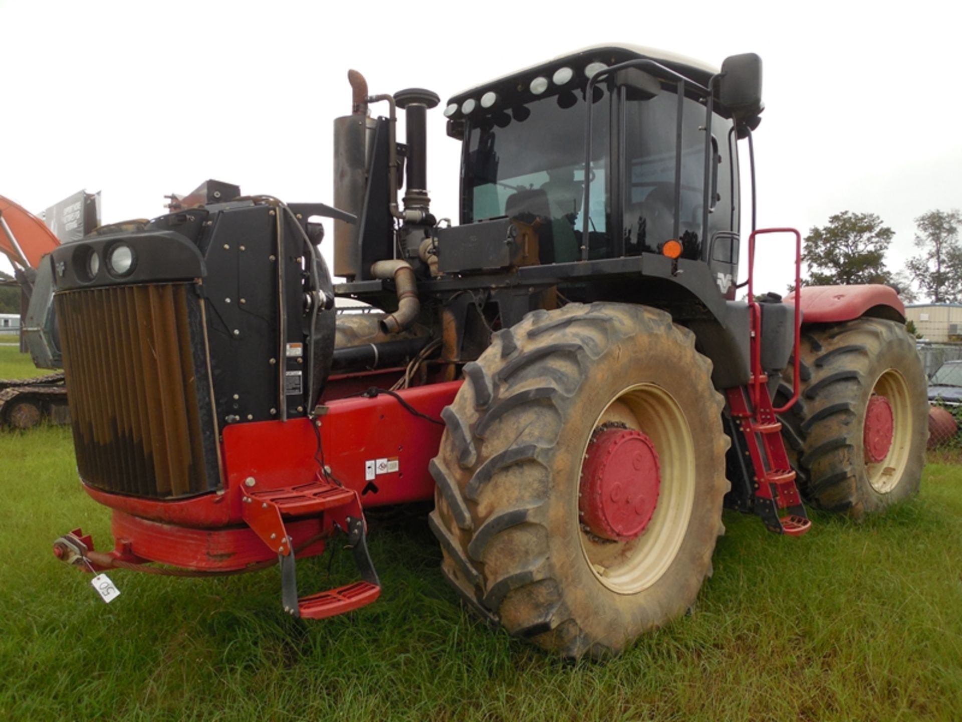 2012 Versatile 500 Tractor ser# 704054 engine is blown and is sitting beside the tractor, duals at