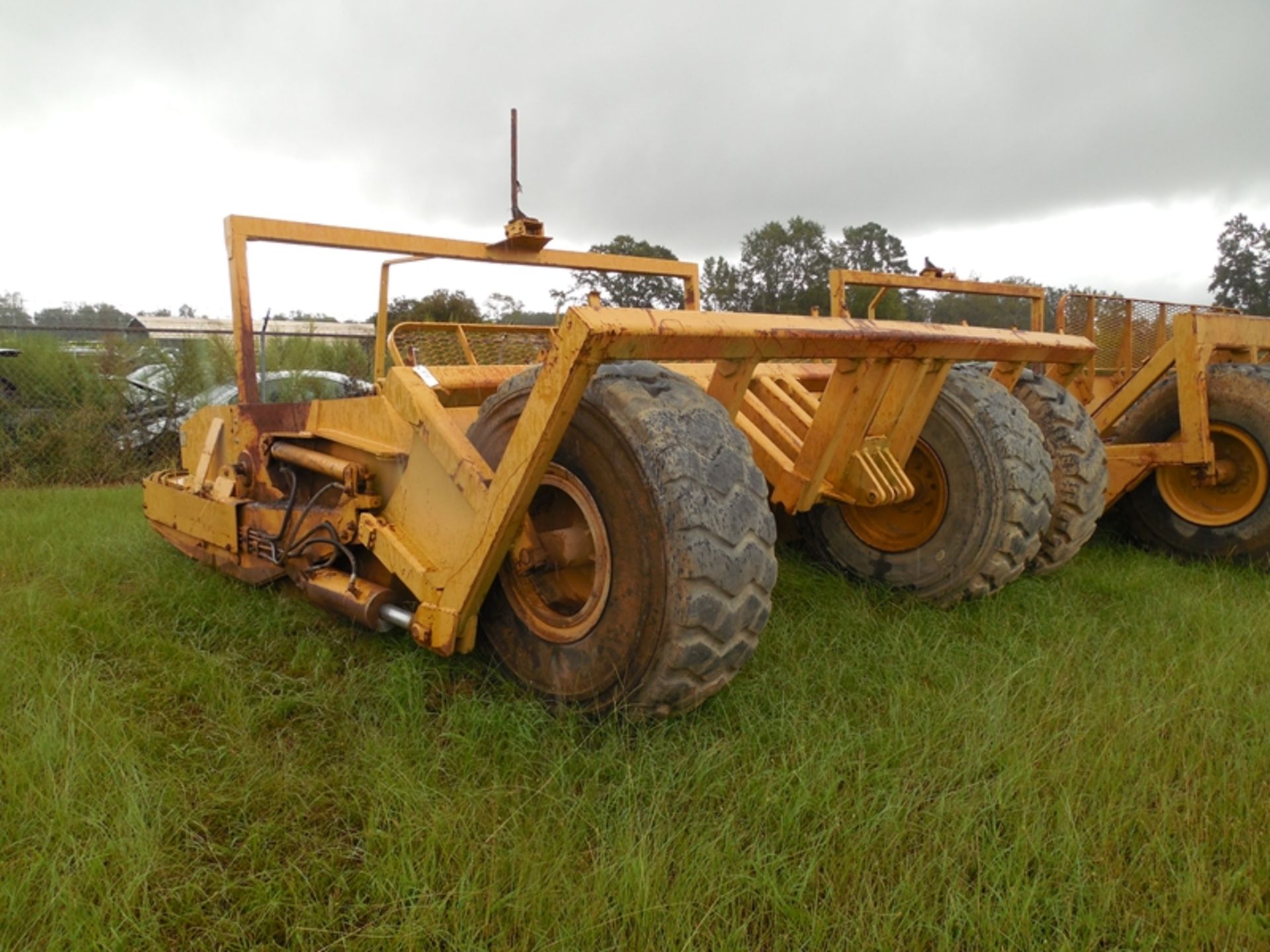 Crabtree MFG 20 yard pan ser# 6130 Located at our sale yard 5845 US Hwy 264 West Washington - Image 5 of 5