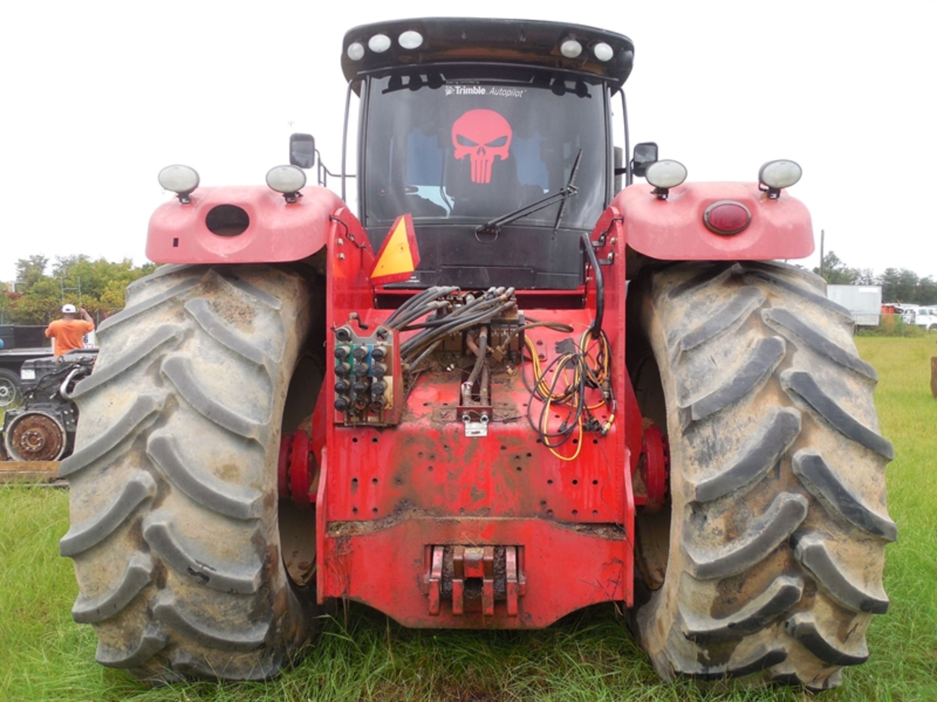 2012 Versatile 500 Tractor ser# 704054 engine is blown and is sitting beside the tractor, duals at - Image 6 of 12