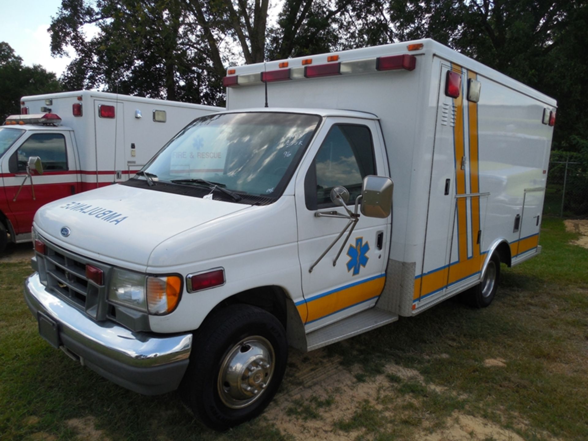 1996 Ford Type III Diesel Wheeled Coach vin# 1FDKE30F2THA75672 - 305,666 miles