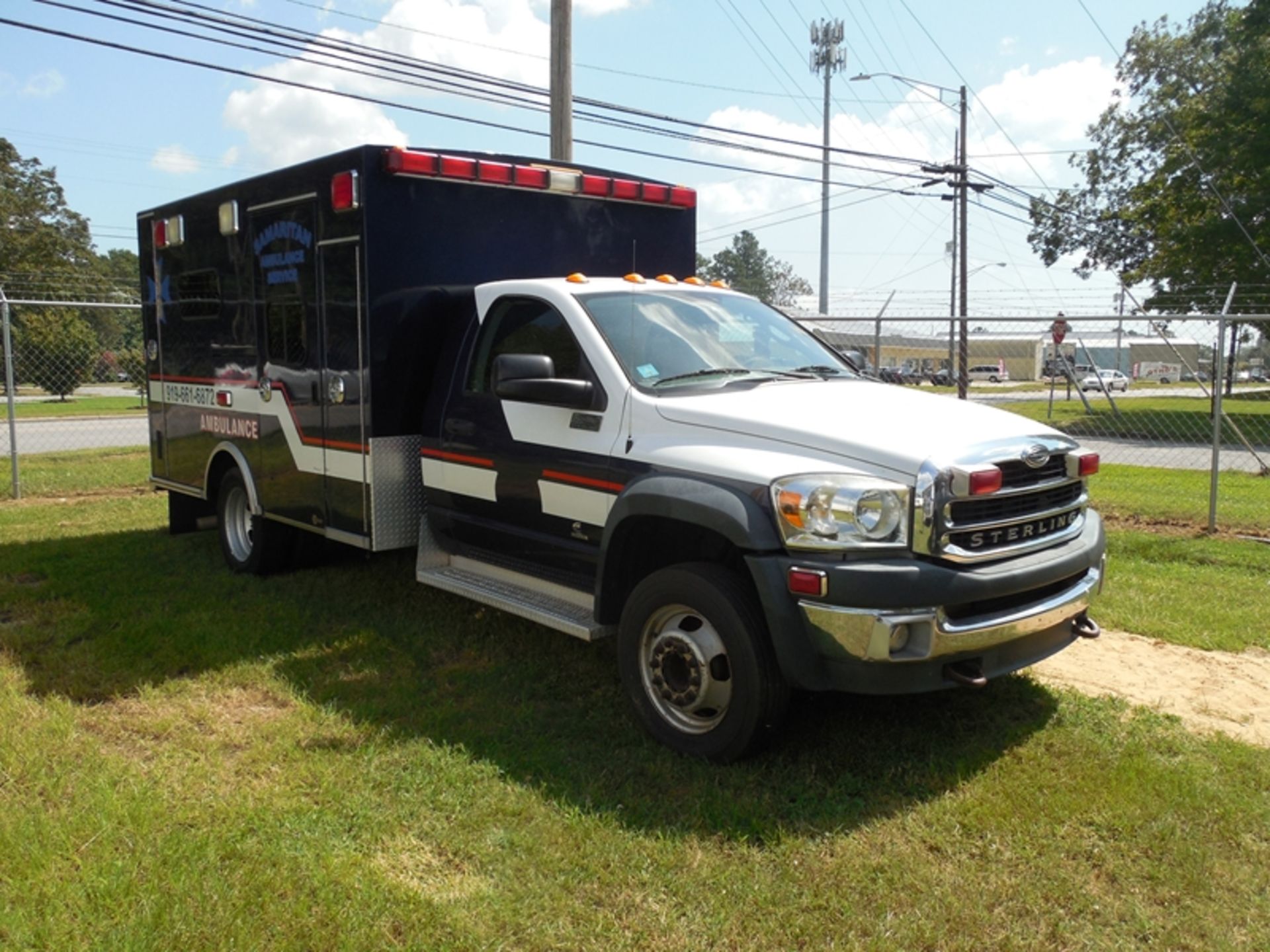 2008 Sterling Bullet Diesel Type I Braun Express vin# 3F6WJ66A08G353078 - 274,116 miles - Image 2 of 6