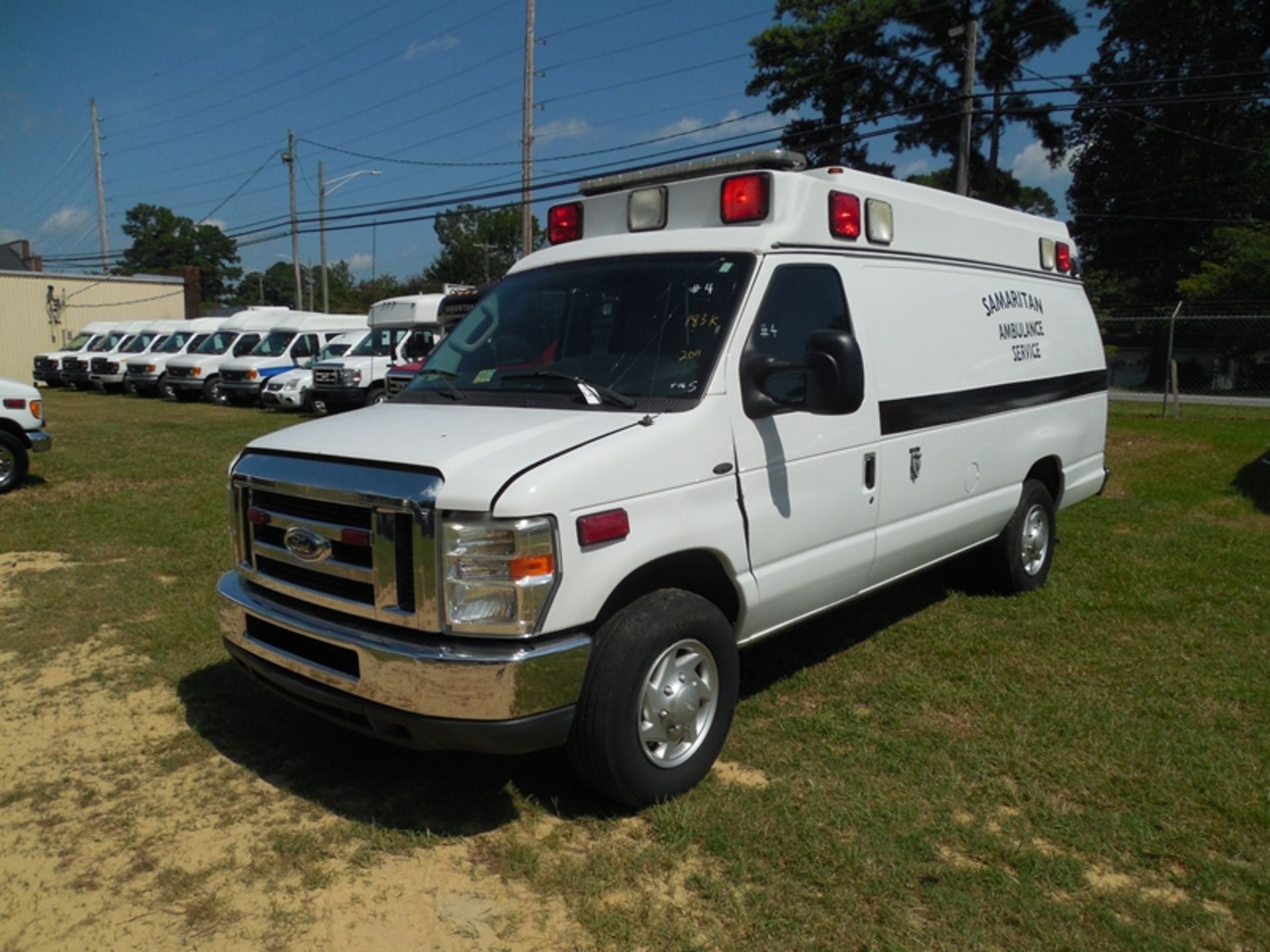 2011 Ford Type II Triton vin# 1FDSS3ES5BDB13741 - 183,648 miles