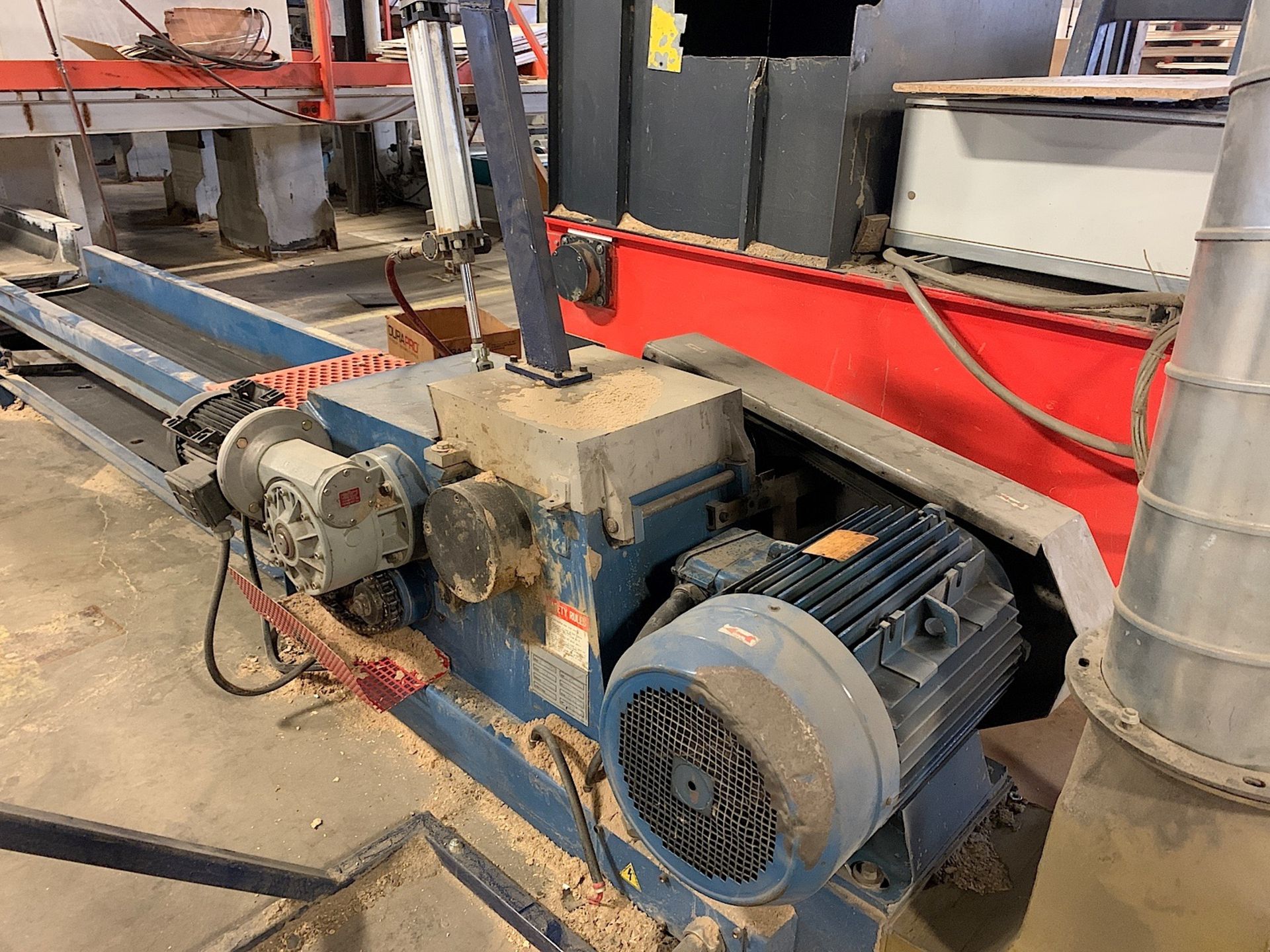 CROSSWOOD F250 40HP HORIZONTAL GRINDER