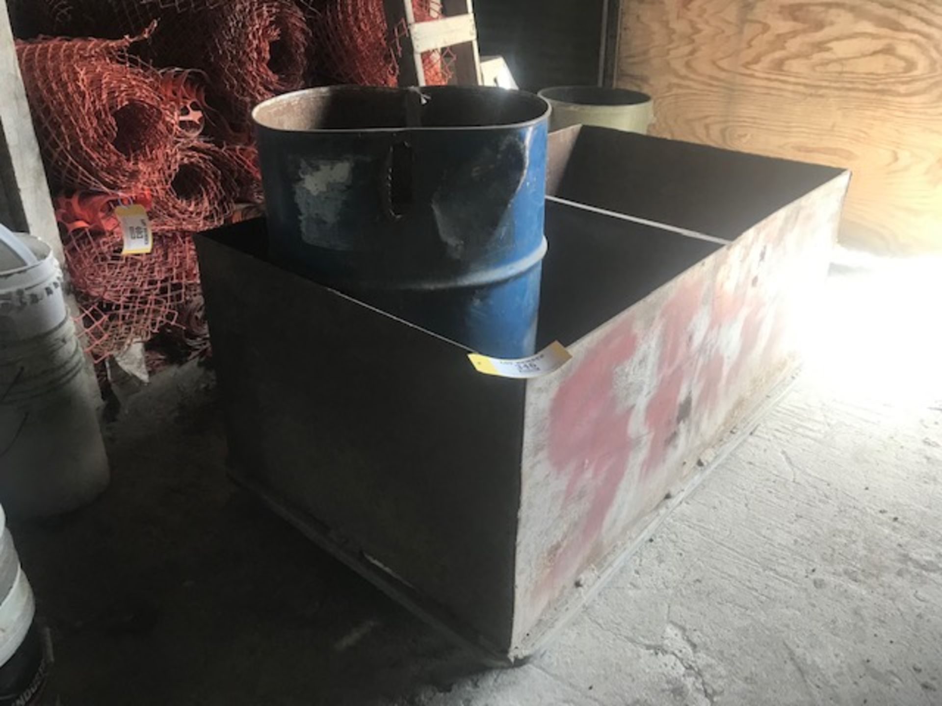 Steel storage tub