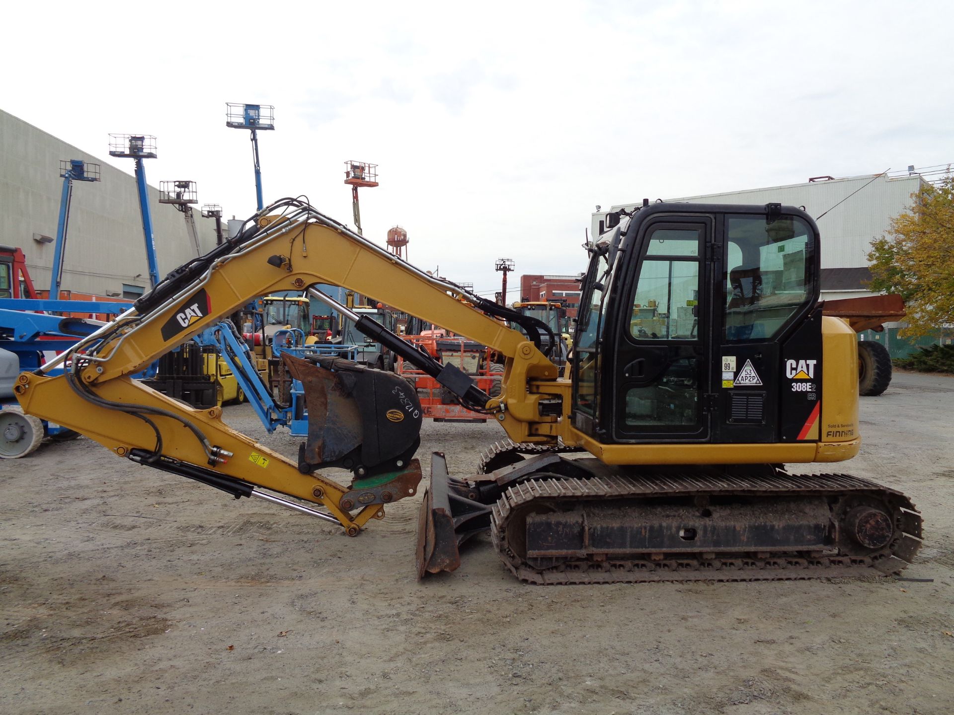 2016 Caterpillar 308E2CR Midi Excavator - Image 3 of 15